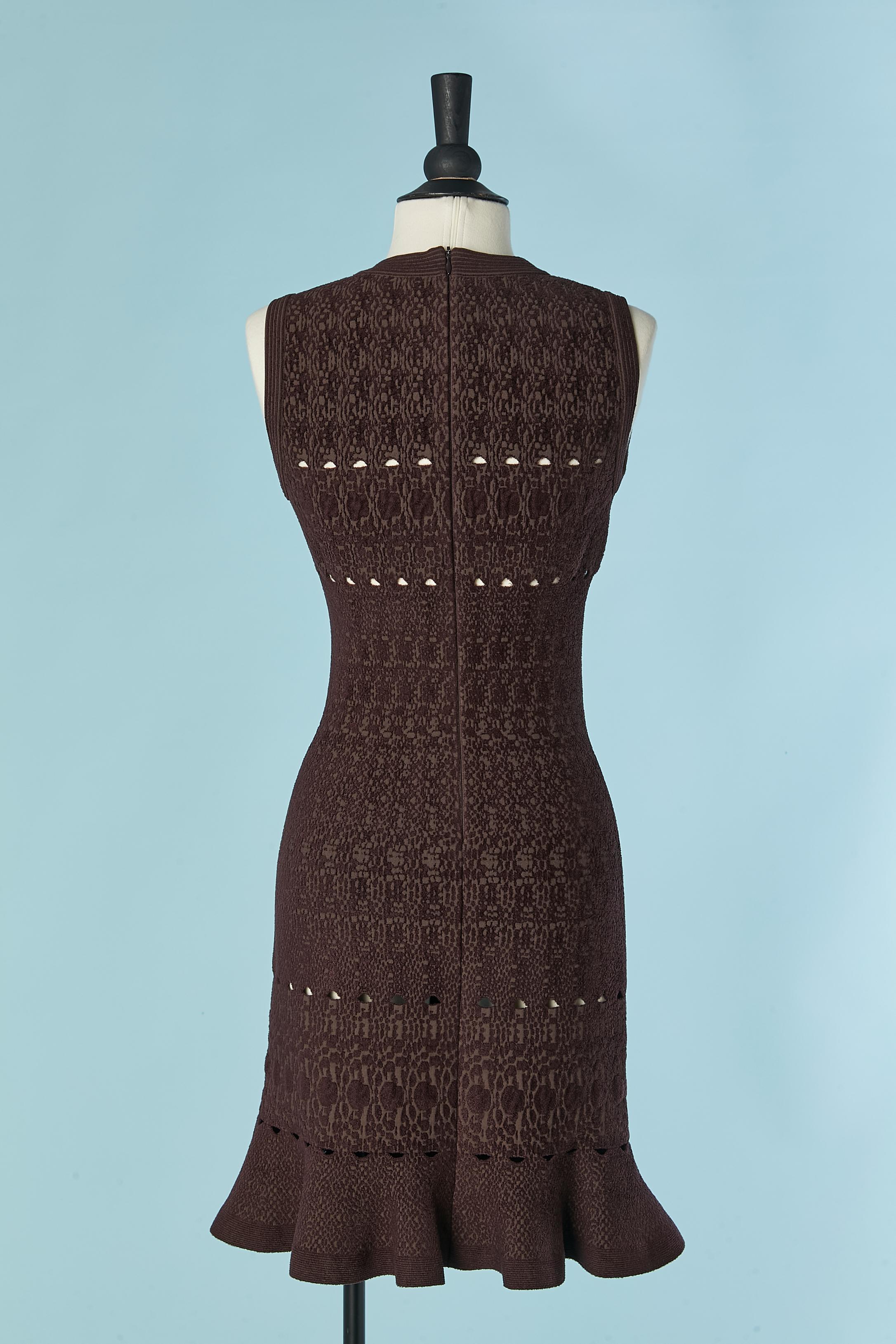 Robe de cocktail sans manches et transparente en jacquard marron foncé ALAIA Pour femmes en vente