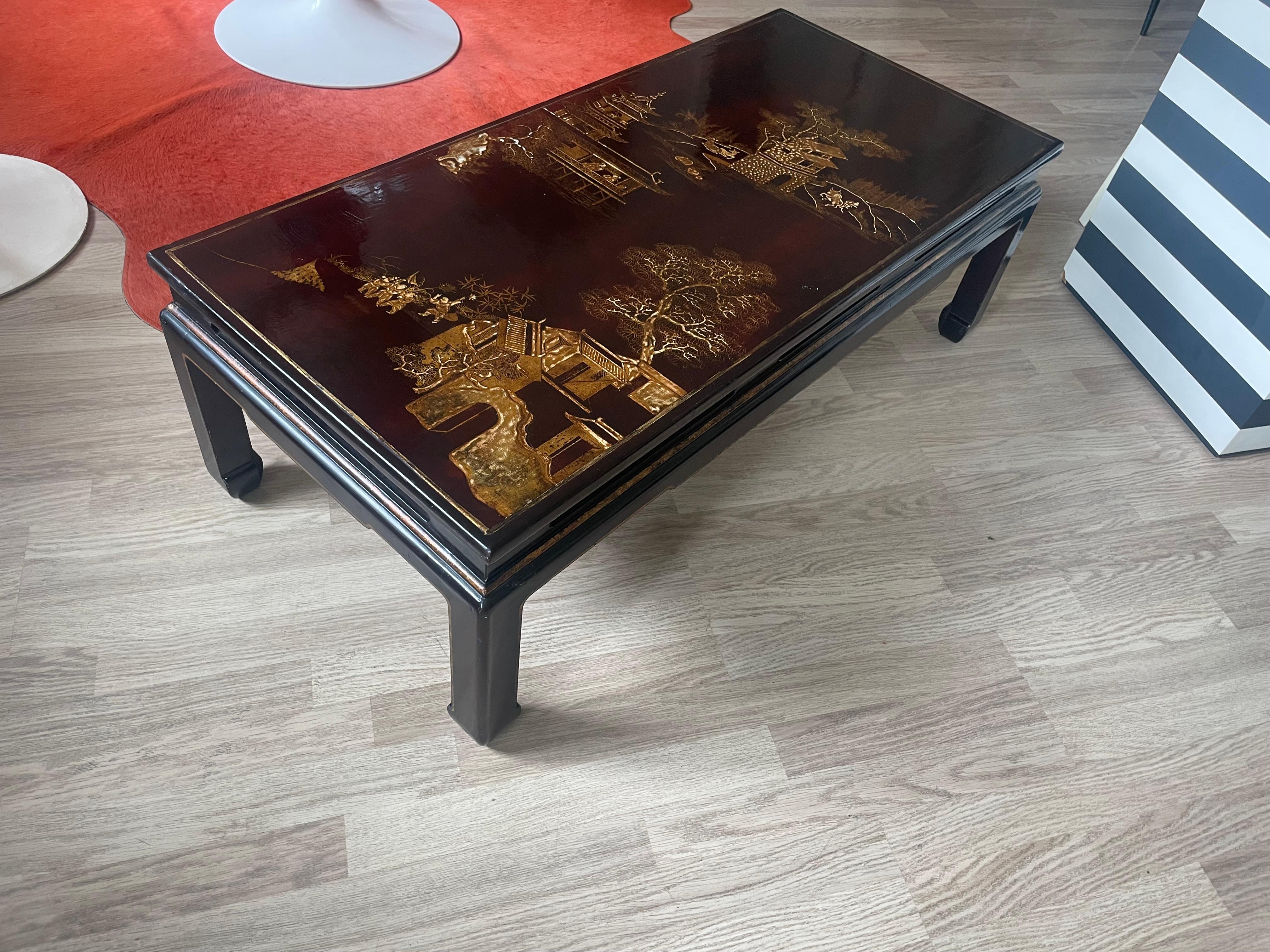 Piece of furniture in the 