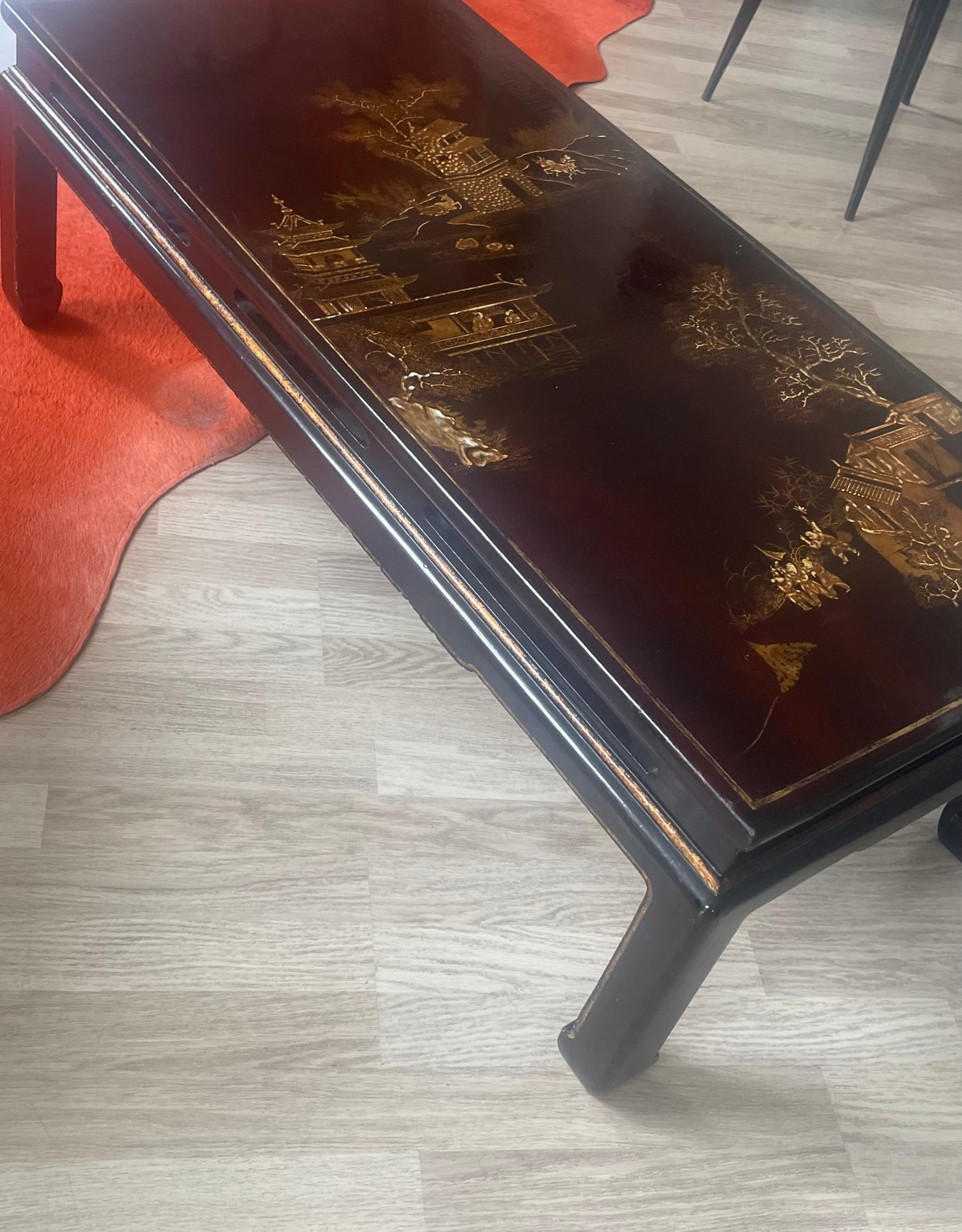 Mid-20th Century Dark Brown Lacquer Chinese Coffee Table with Gold Paint, China Around 1960. For Sale
