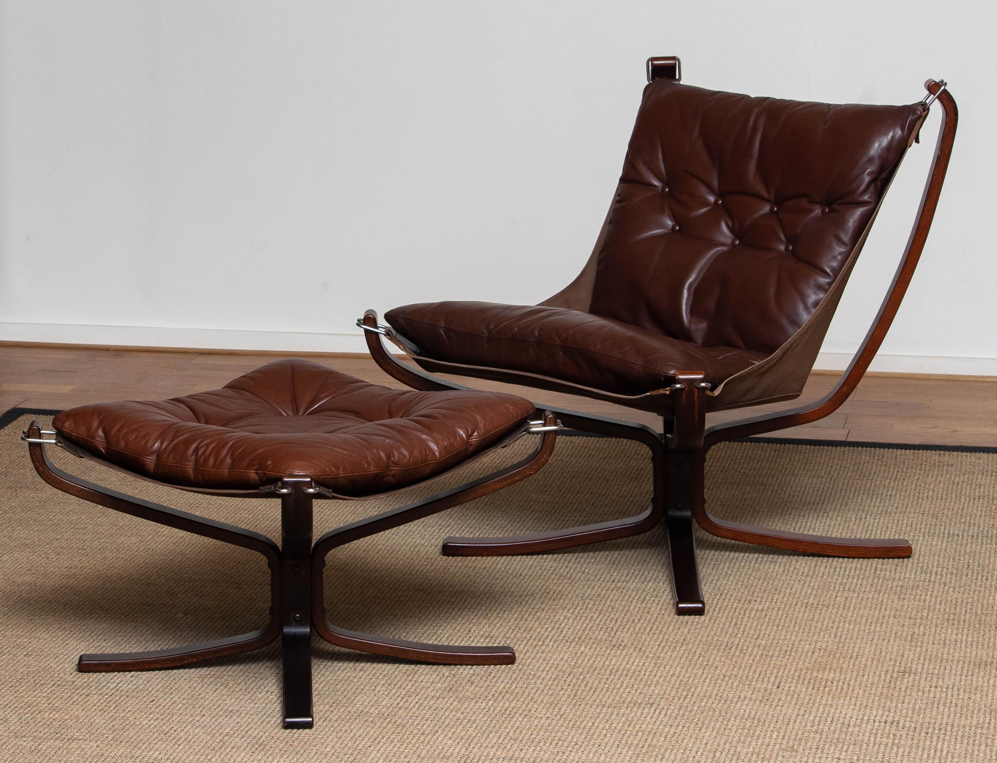 Late 20th Century Dark Brown Leather 'Falcon' Chair and Ottoman by Sigurd Ressel for Vatne Mobler