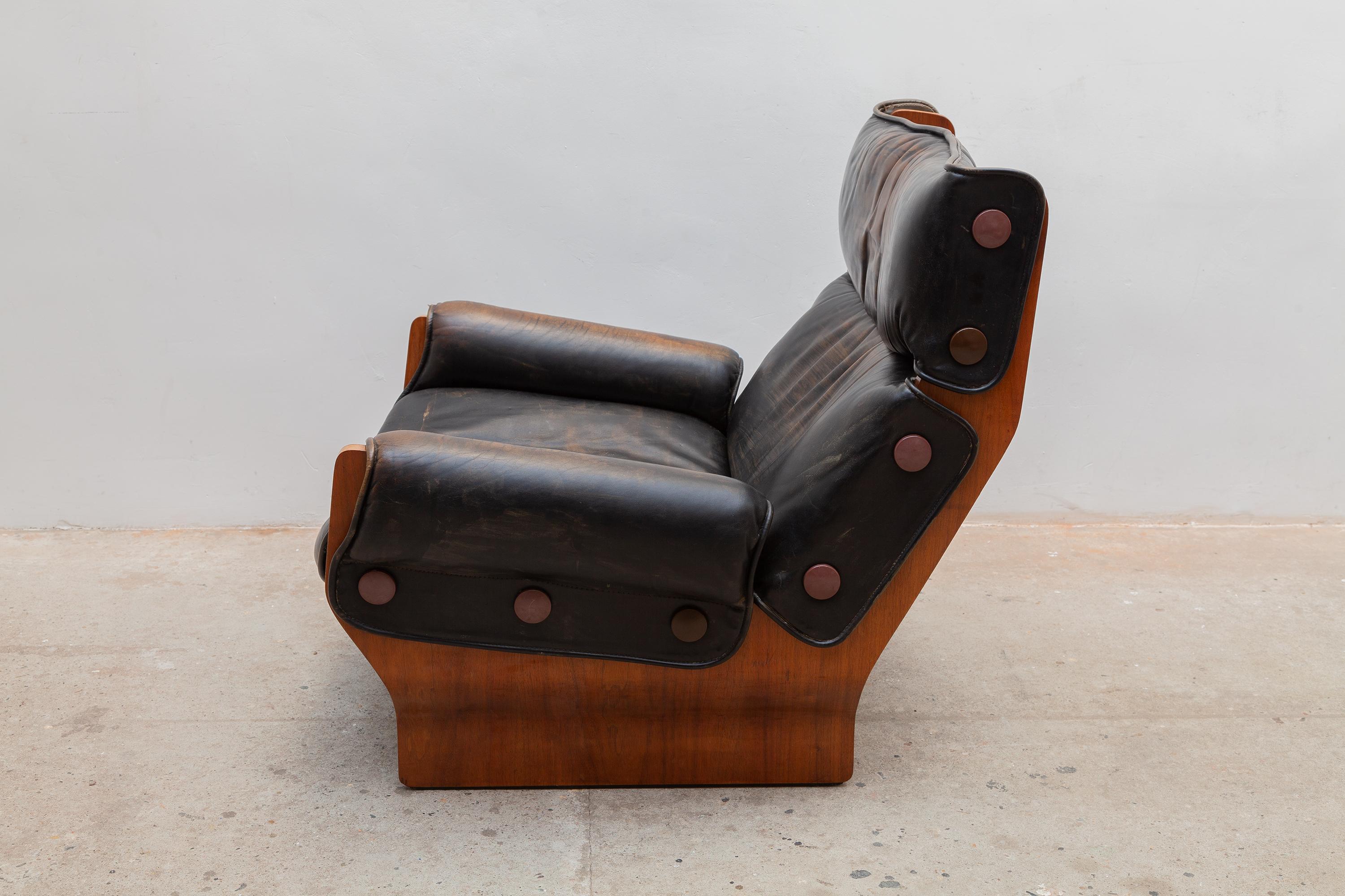 Mid-Century Modern Dark Brown Leather Lounge Chair by Osvaldo Borsani 1960s Model Canada-P110