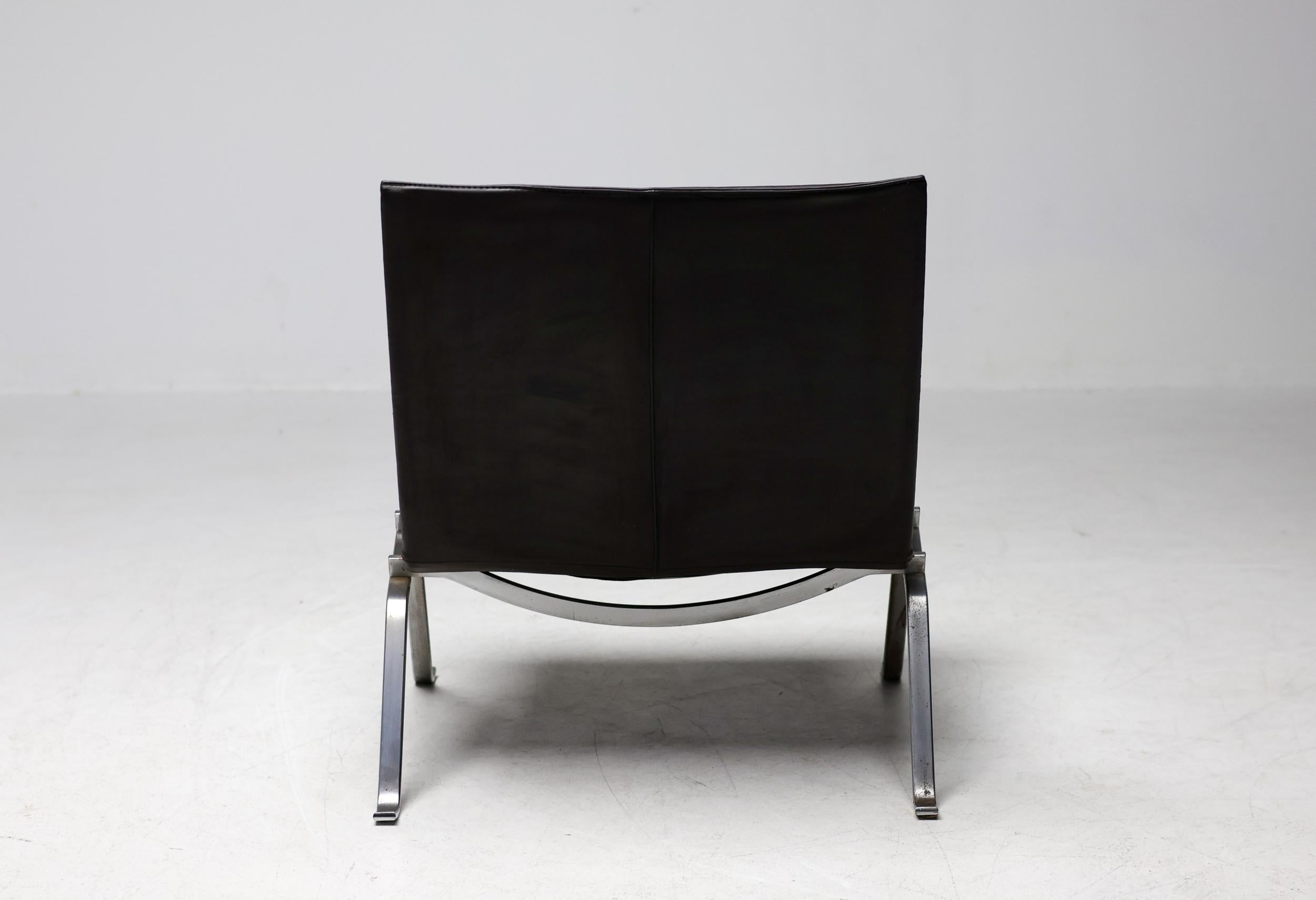 Dunkelbrauner Lederstuhl PK22 von Poul Kjærholm, Dänemark im Angebot 5