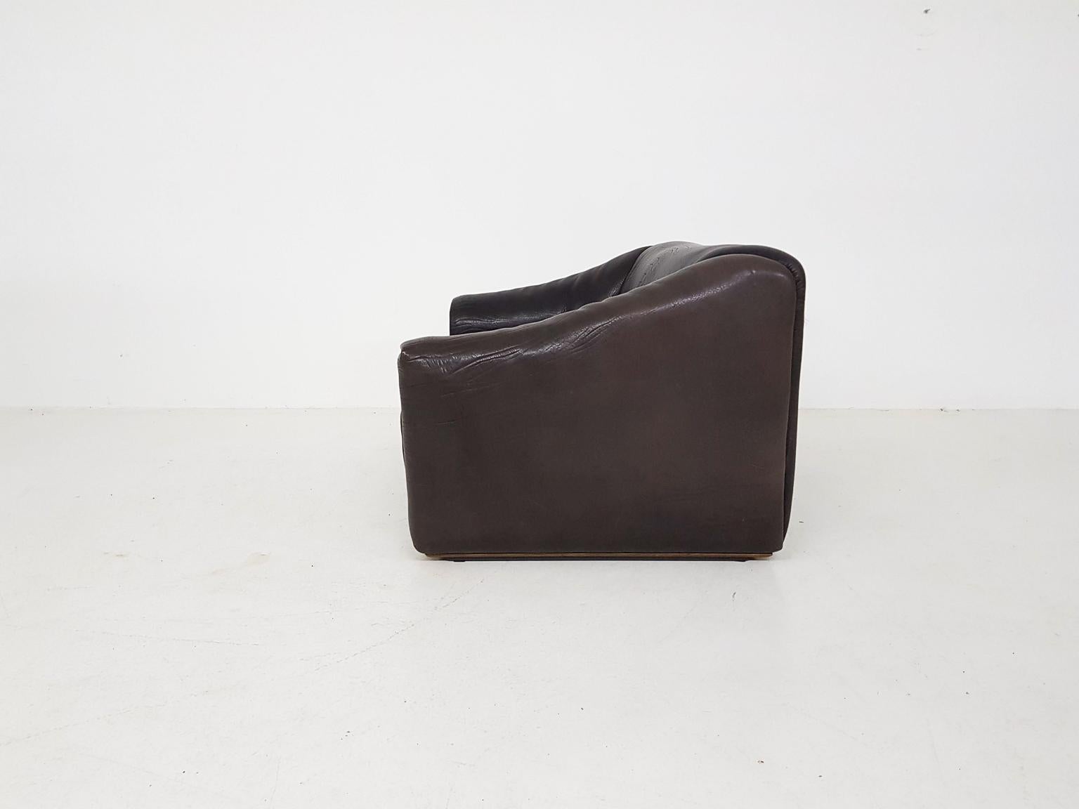 Dark Brown Neck Leather De Sede DS47 Two-Seat Sofa, Switzerland, 1970s In Good Condition In Amsterdam, NL