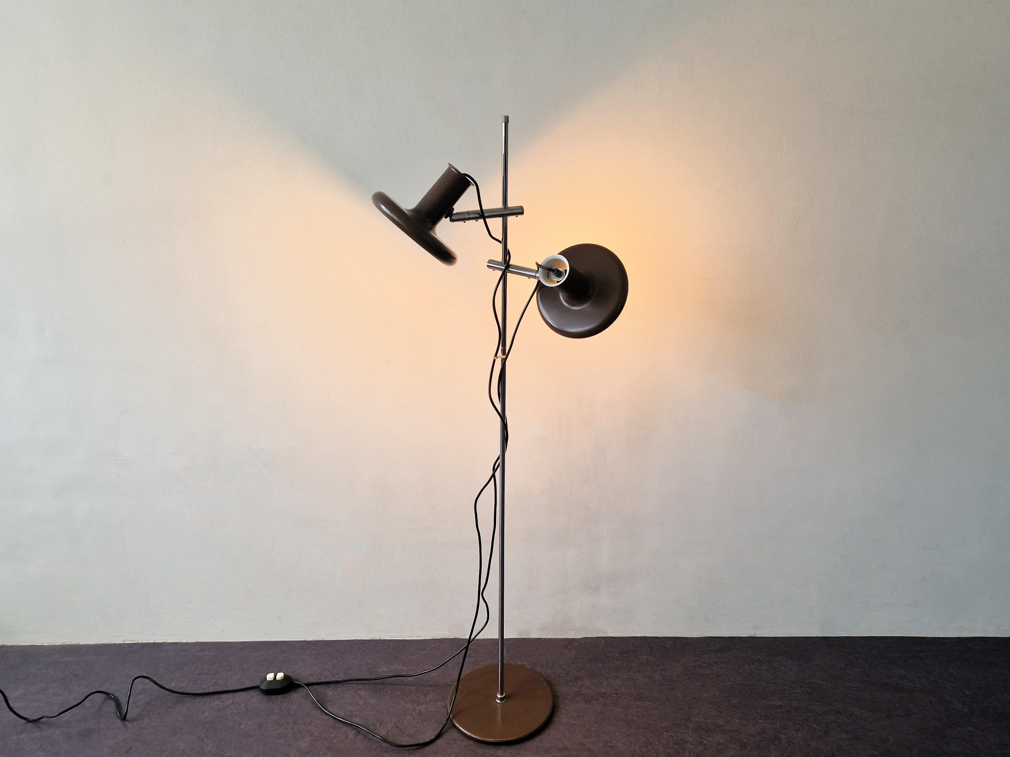 Dark brown 'Optima 4' floor lamp by Hans Due for Fog and Mørup, Denmark 1970's For Sale 1