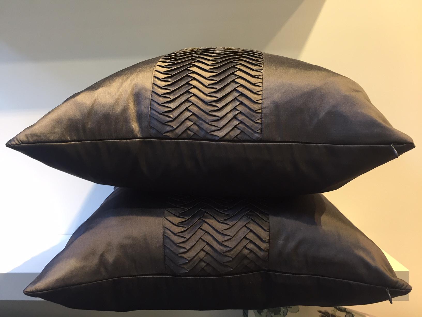 dark brown cushions