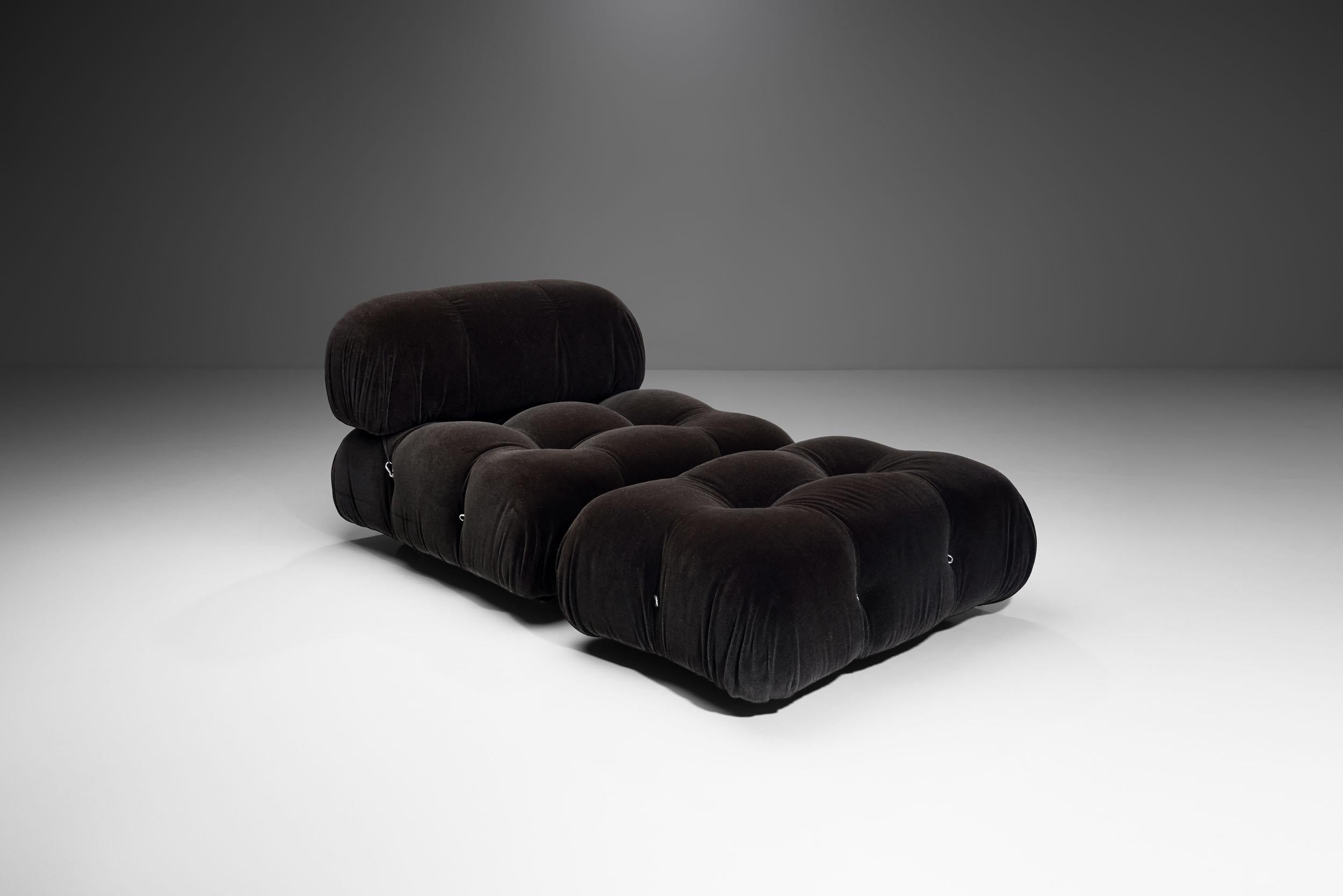 Post-Modern Dark “Camaleonda” Modular Sofa in 4 Segments by Mario Bellini for B&B, Italy 197