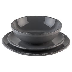 Platos almenados oscuros: Sopa, soporte, plato auxiliar para 4 Hecho a mano en Italia 2024