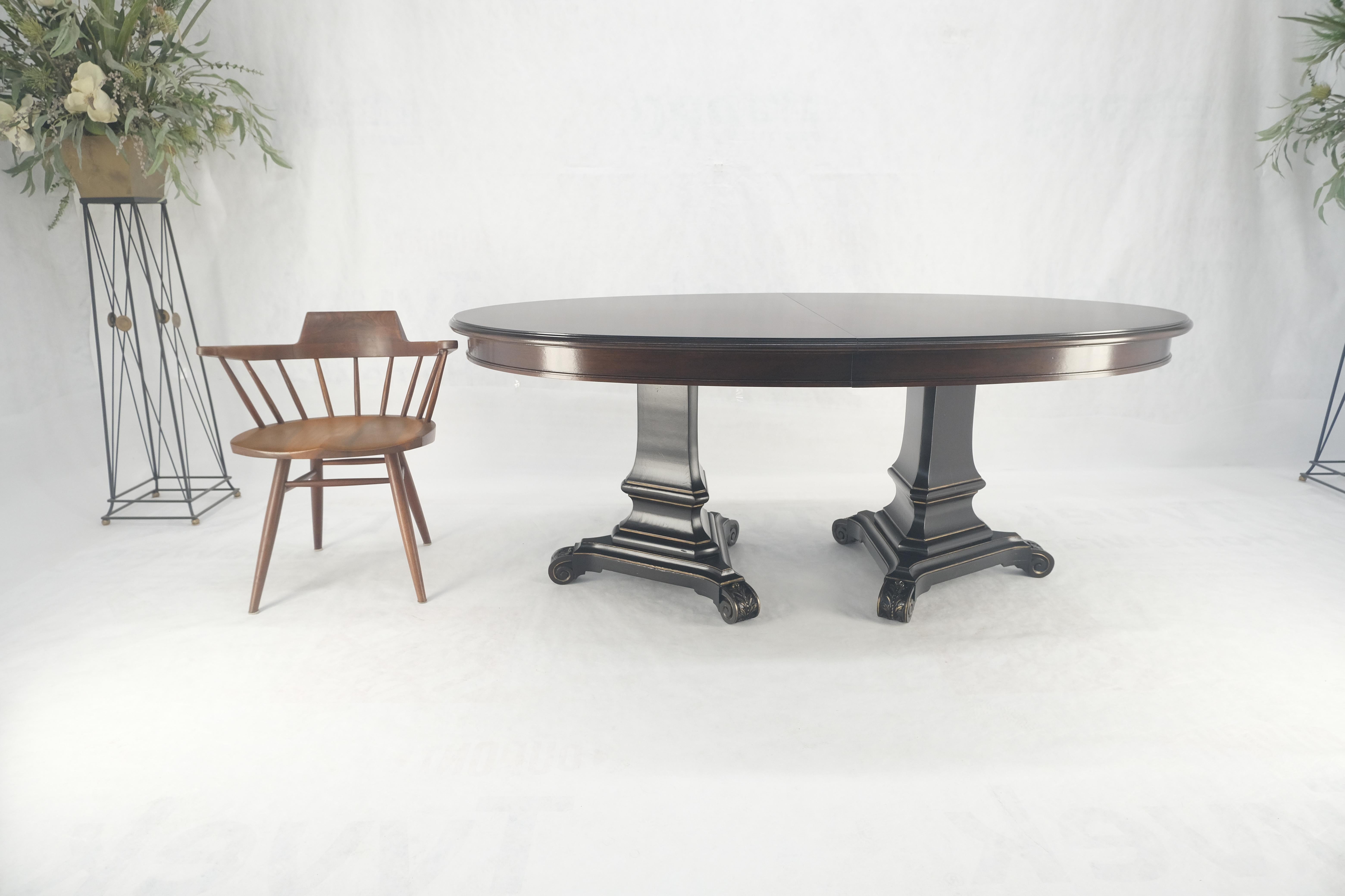 Table de salle à manger ovale à double piédestal tripode en noyer flammé foncé, 3 abattants MINT ! en vente 6