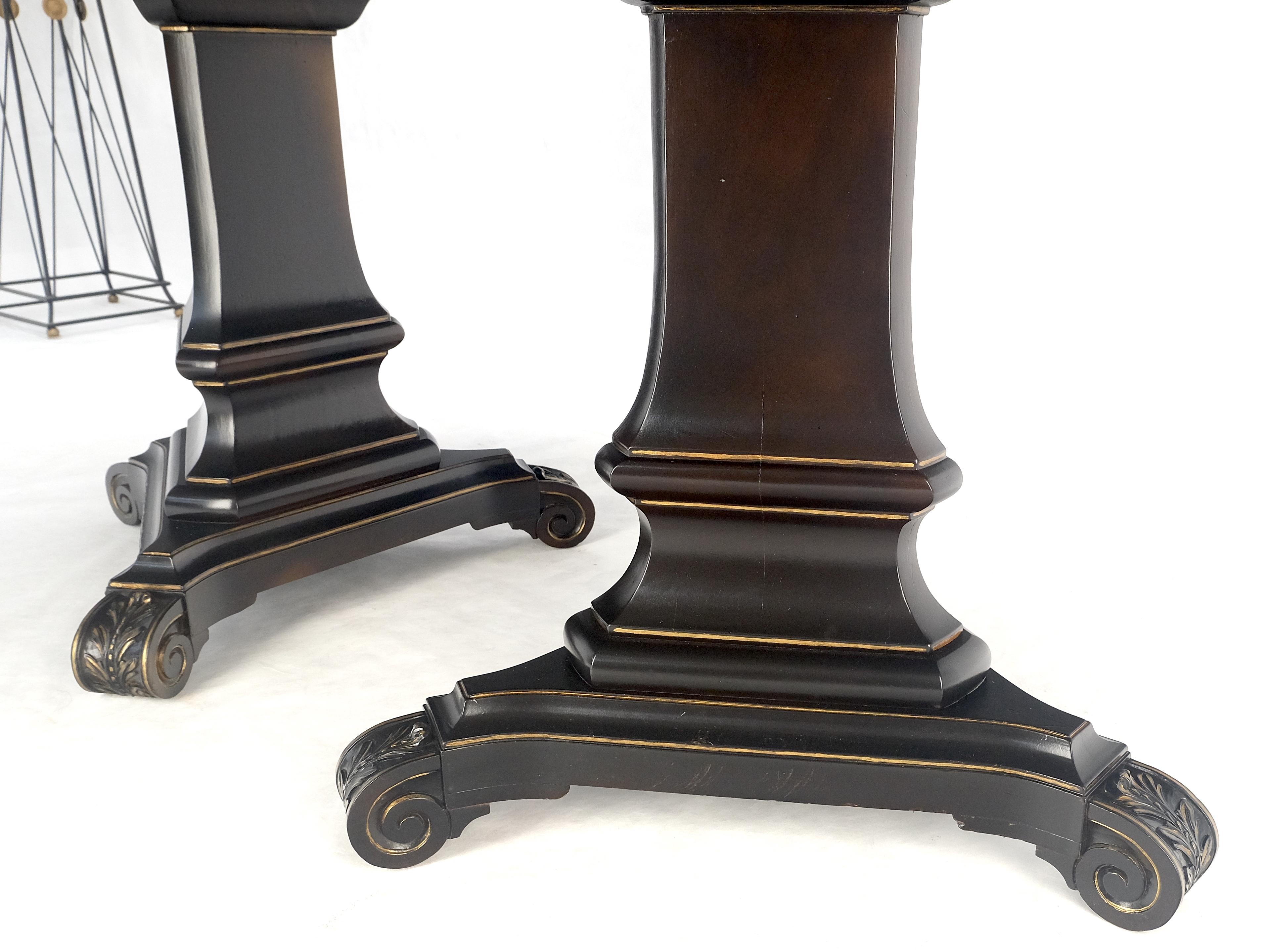 Table de salle à manger ovale à double piédestal tripode en noyer flammé foncé, 3 abattants MINT ! en vente 1