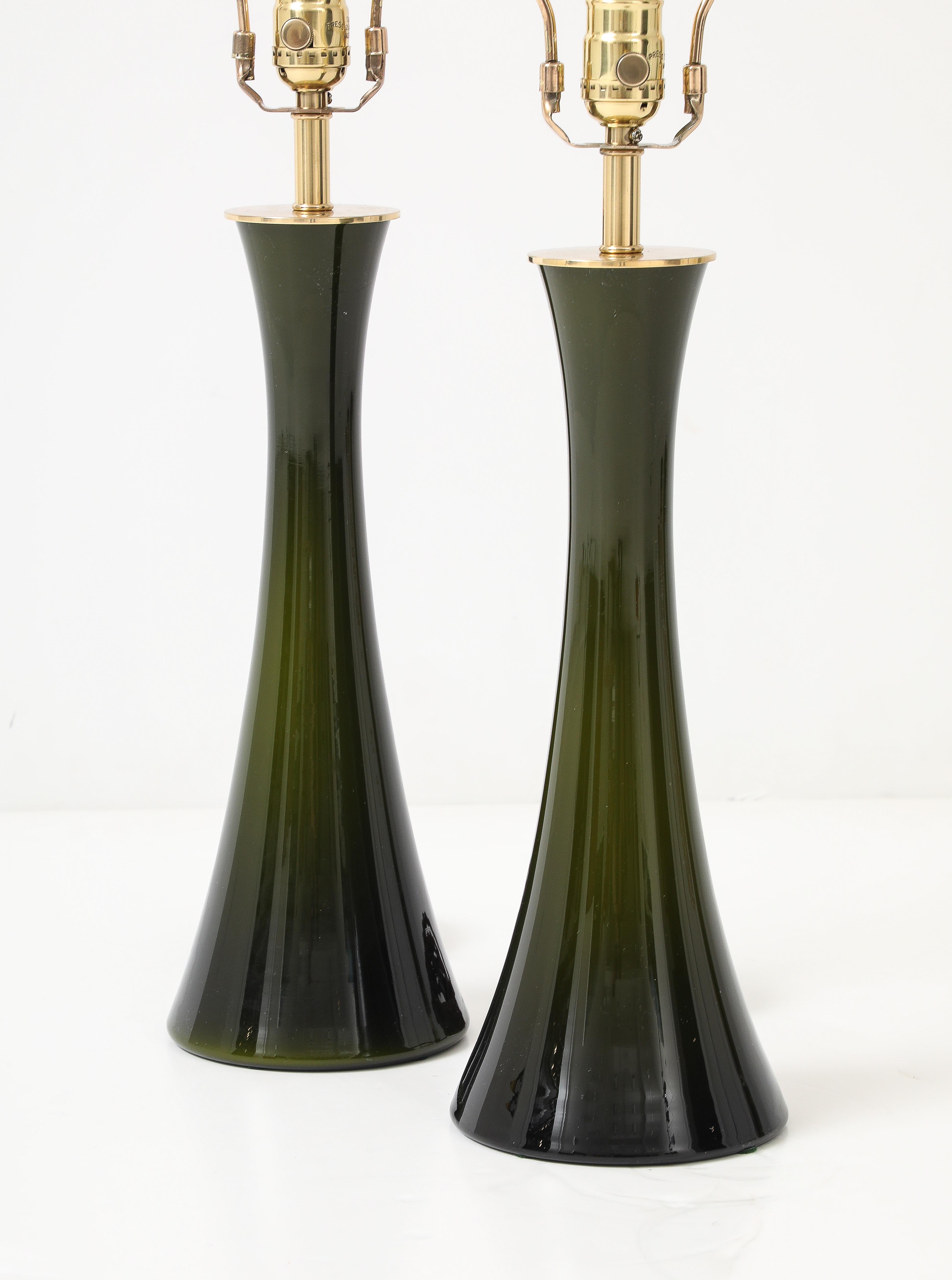 Ottone Lampade in vetro verde Forrest scuro di Holmegaard in vendita