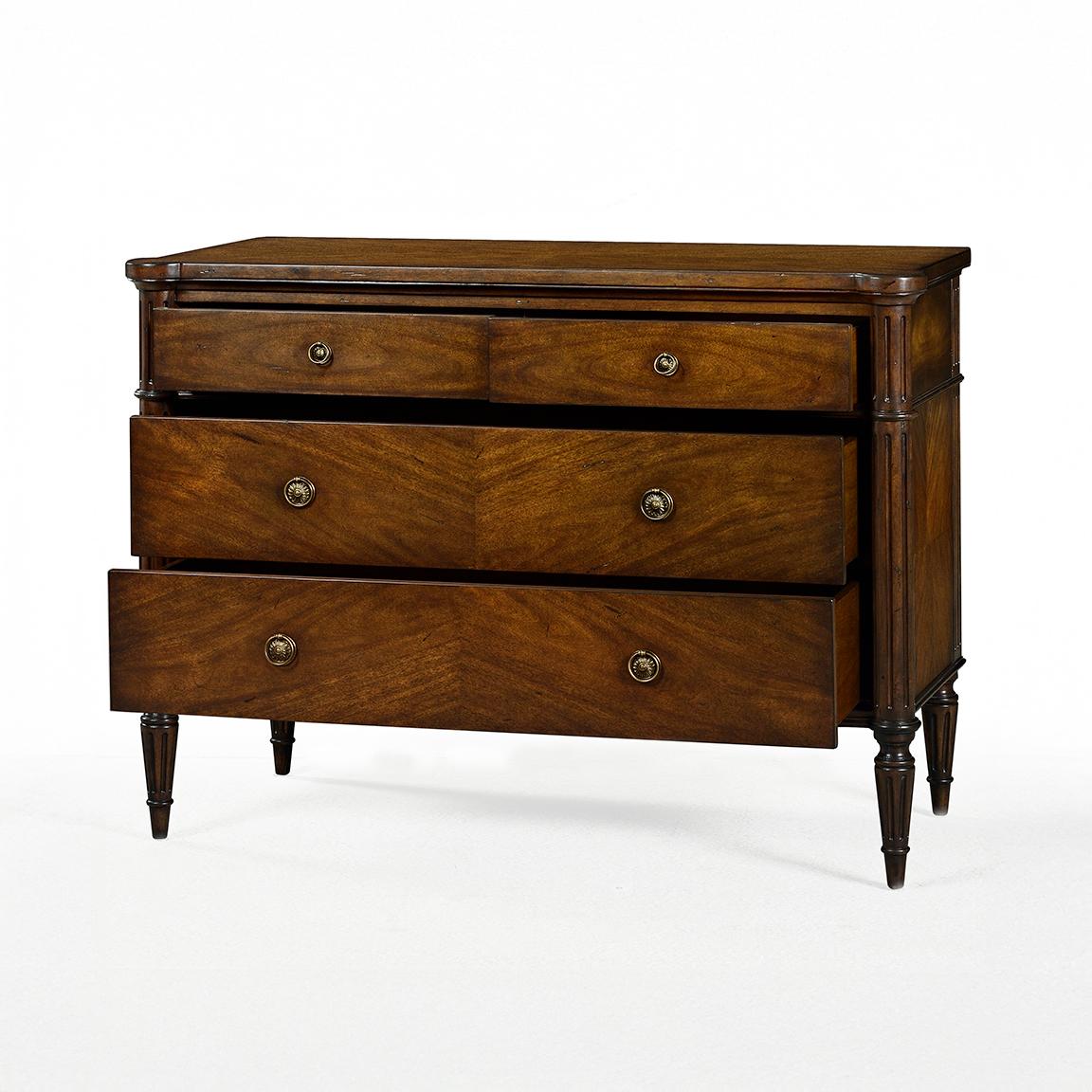 Commode francese scuro Luigi XVI In condizioni Nuovo in vendita a Westwood, NJ