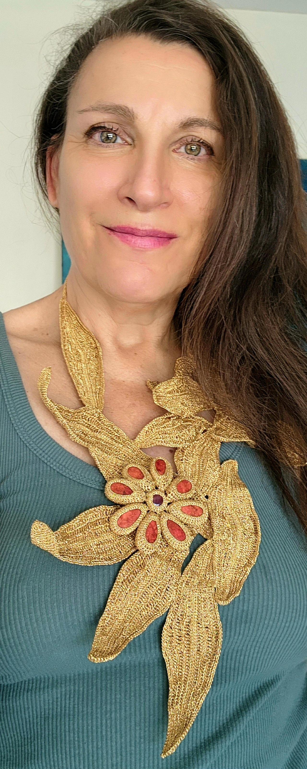 Dark Golden Crochet Leaves  Flower Necklace Red Corals In New Condition For Sale In Kfar Sava, IL