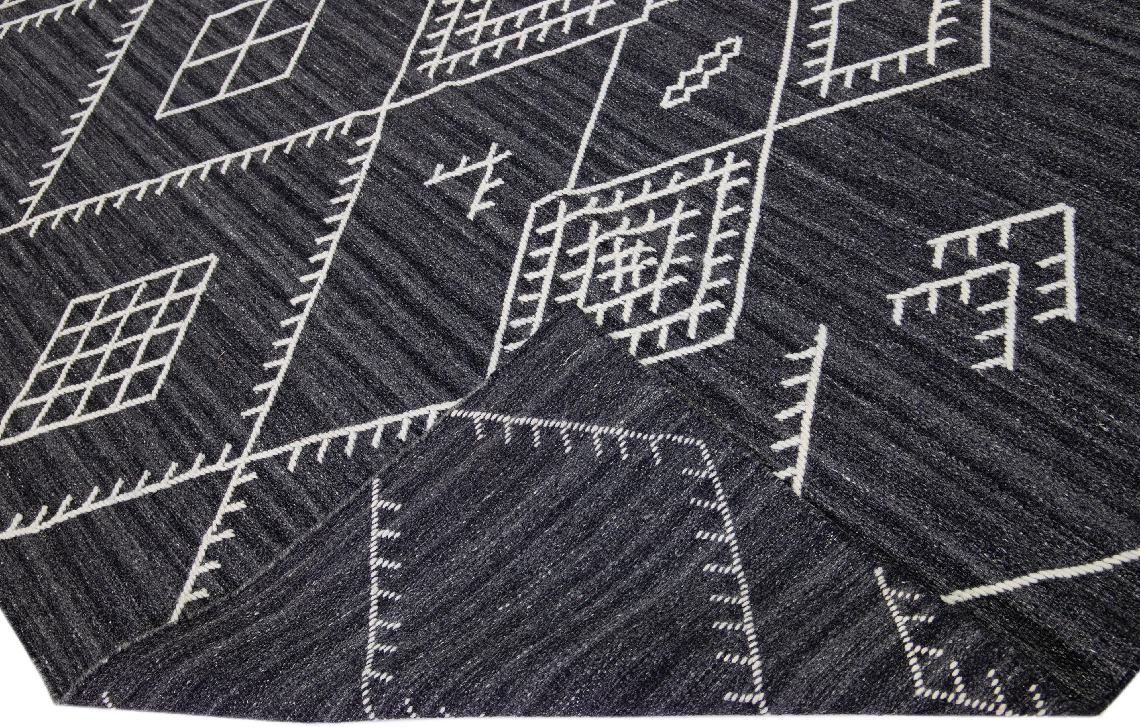 Indian Dark Grey Apadana's Flatweave Kilim Wool Rug with Geometric Motif For Sale