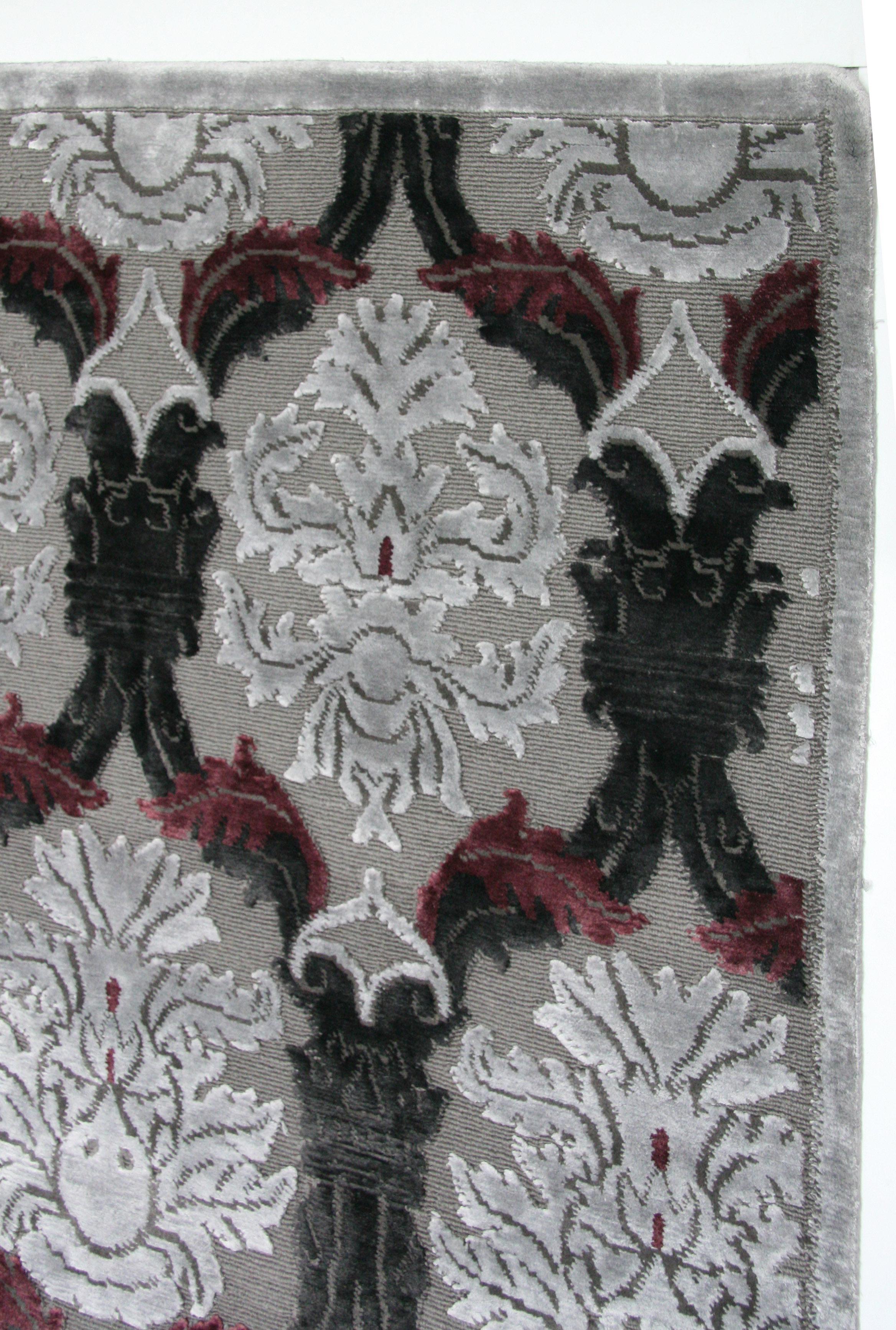 Hand-Knotted Dark Gray Damask-Look Area Rug For Sale