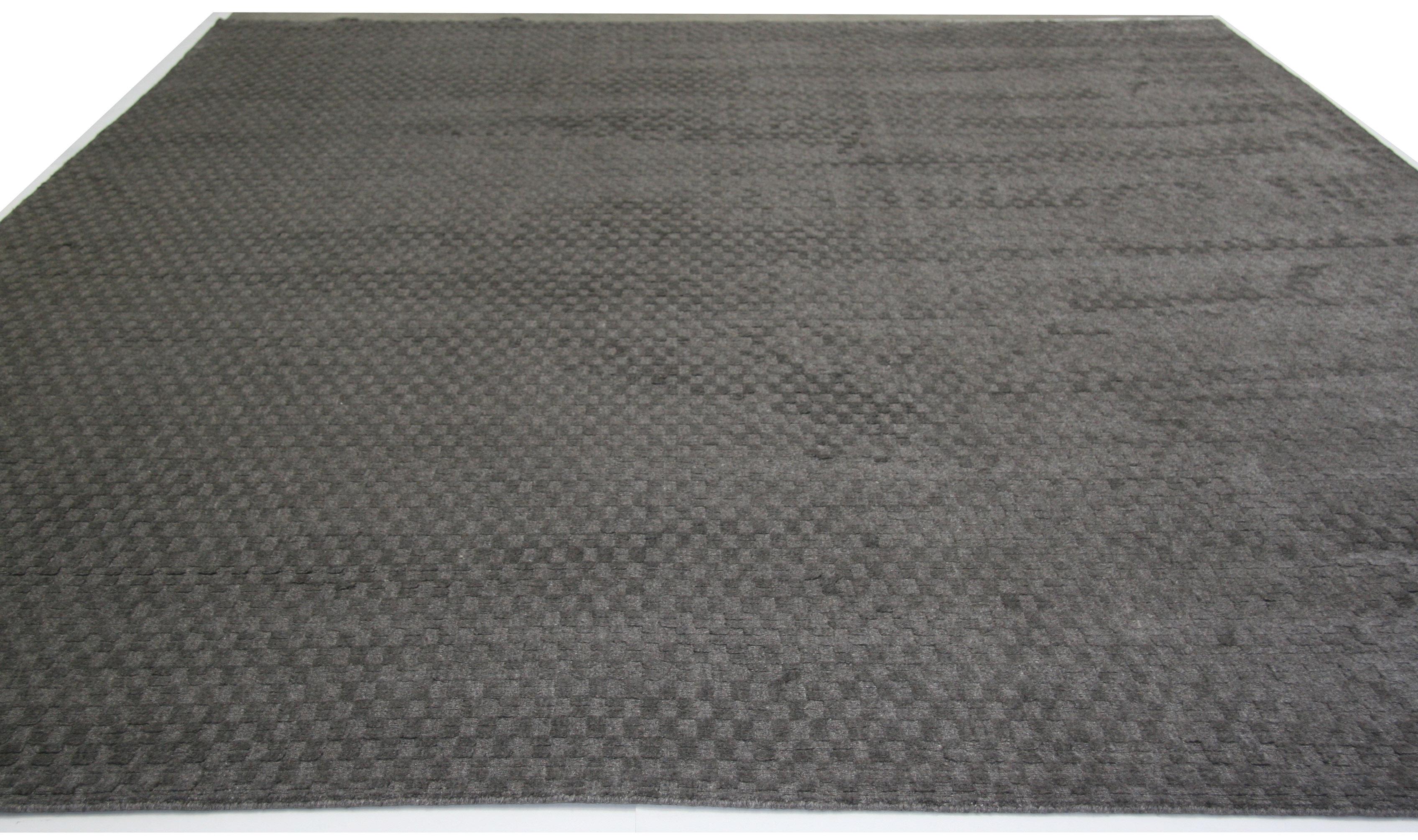 Hand-Knotted Dark Gray Loop and Cut Rug For Sale