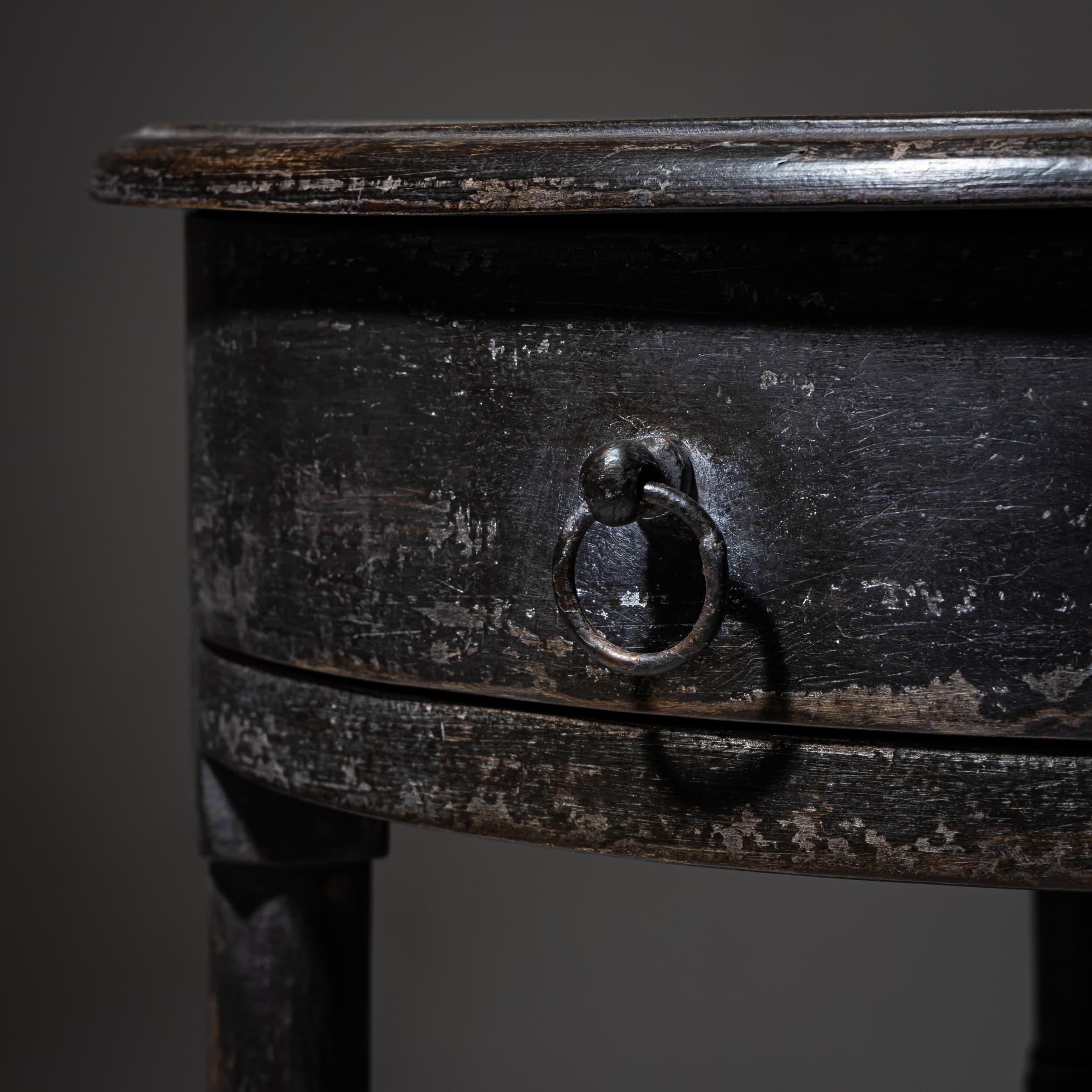 Dark Gray Louis XVI Style Side Table In Good Condition For Sale In Greding, DE