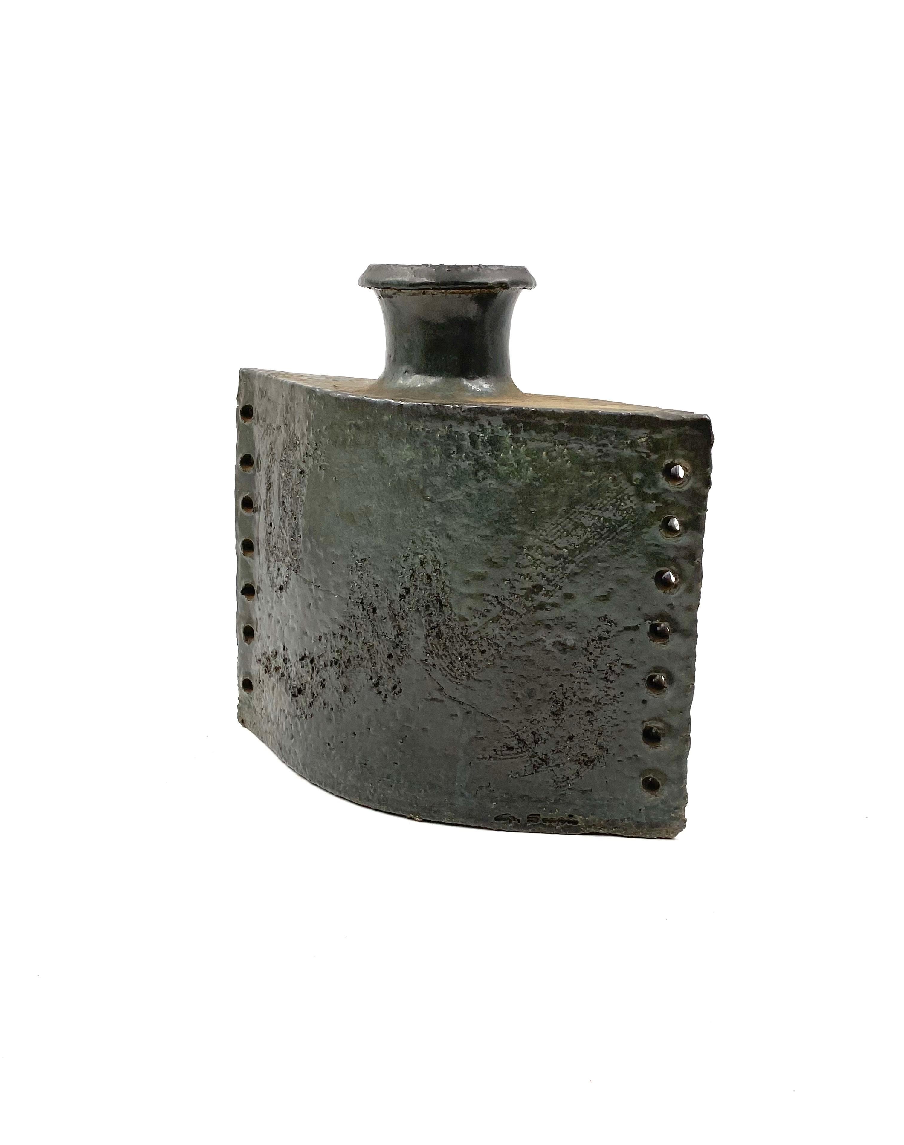 Dunkelgrüne brutalistische Keramikvase, Italien 1980er im Angebot 4