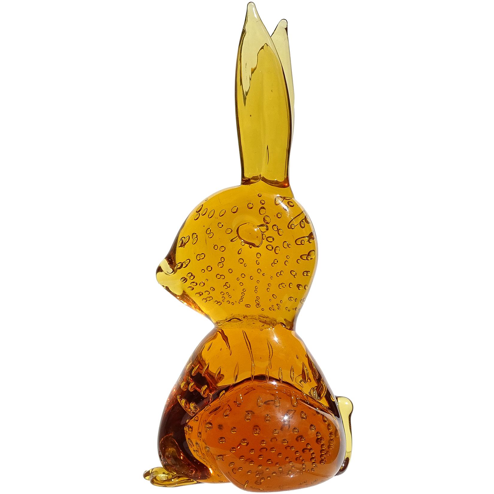 Mid-Century Modern Dark Green Controlled Bubbles Italian Art Glass Vintage Bunny Rabbit Figurine For Sale