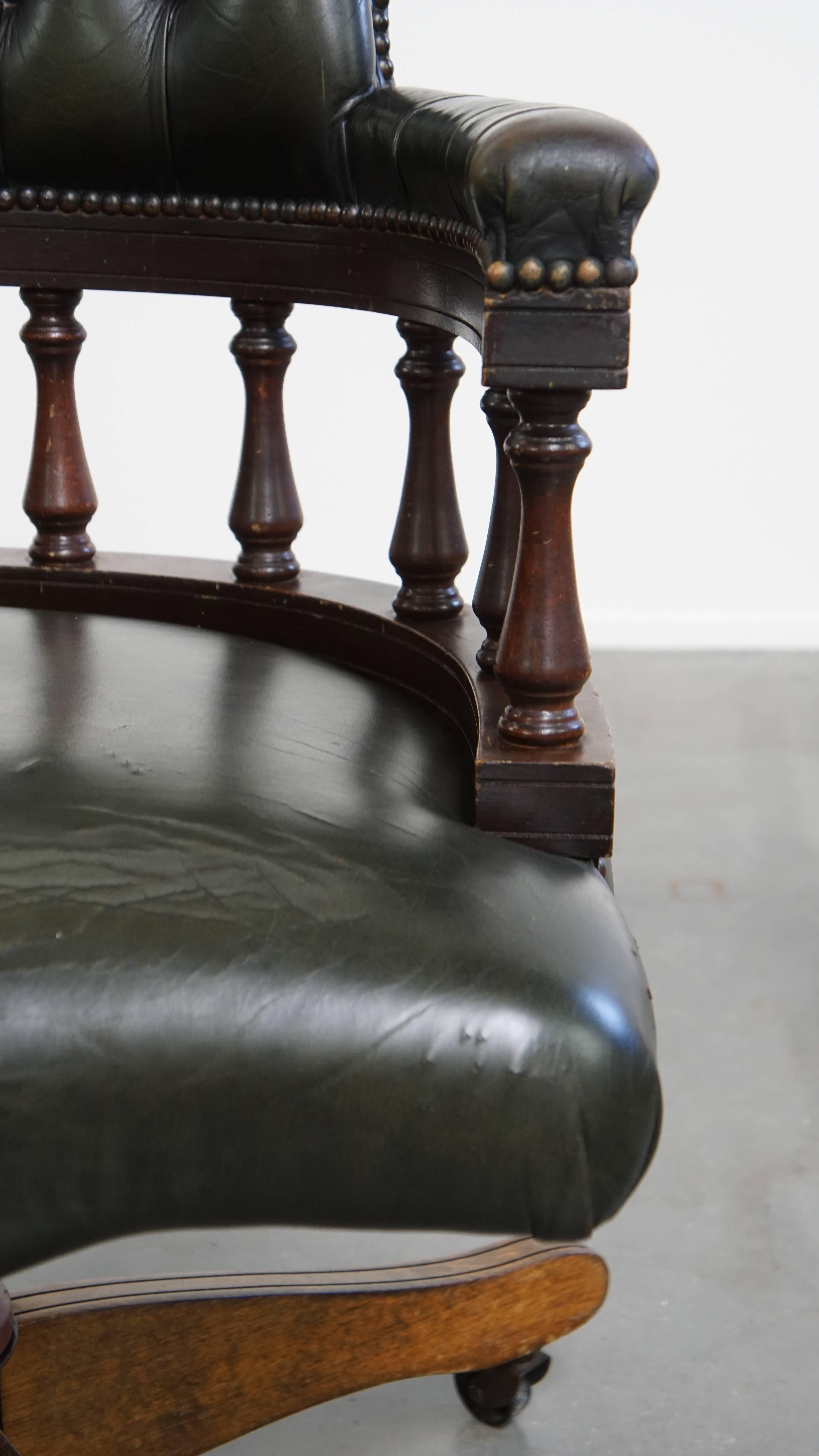 Dark Green Cowhide Leather Swivel and Tilt Chesterfield Office Chair For Sale 3