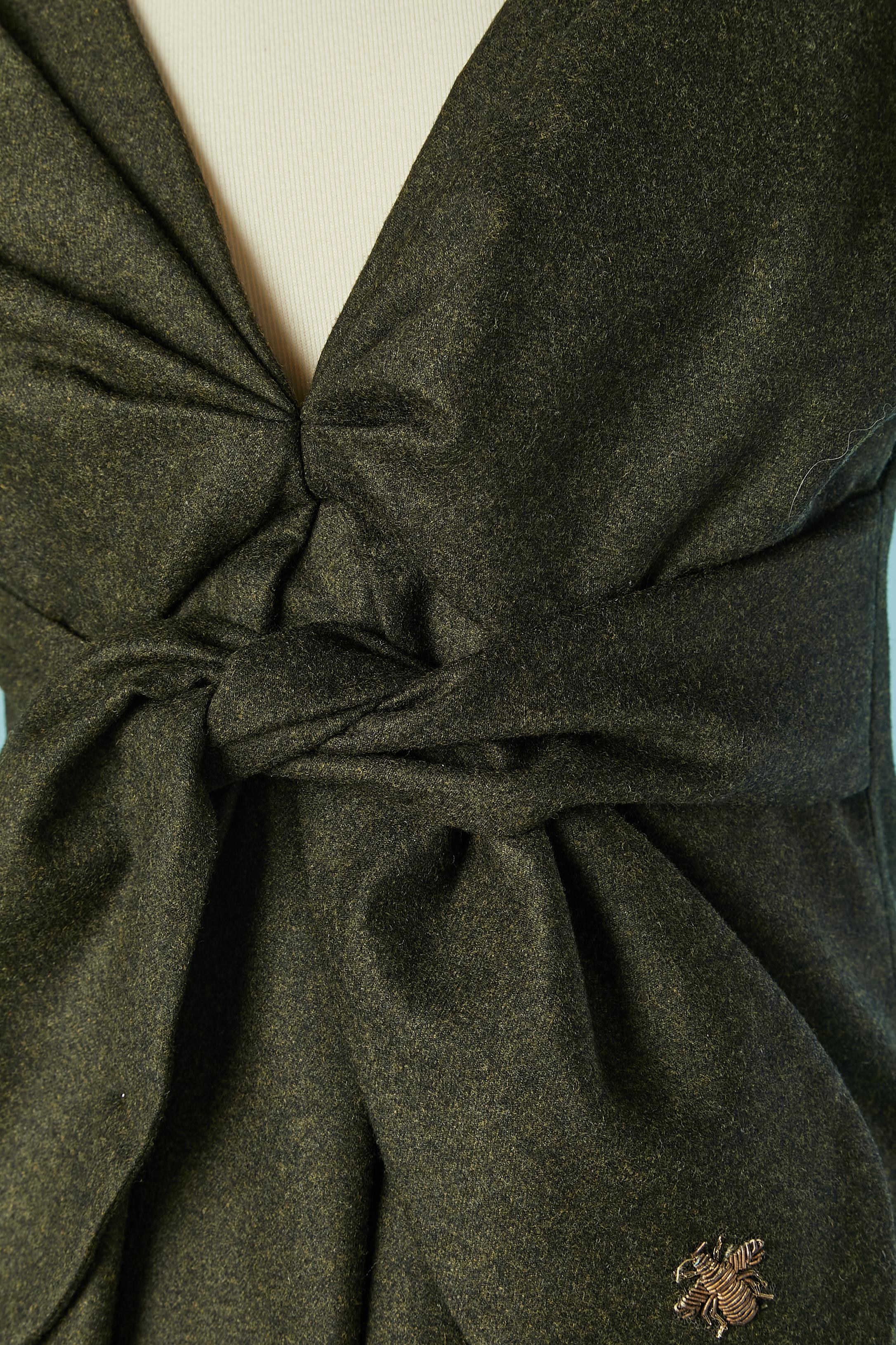 Flanelle vert foncé avec demi-courroie nouée à la taille Alexander McQueen Excellent état - En vente à Saint-Ouen-Sur-Seine, FR