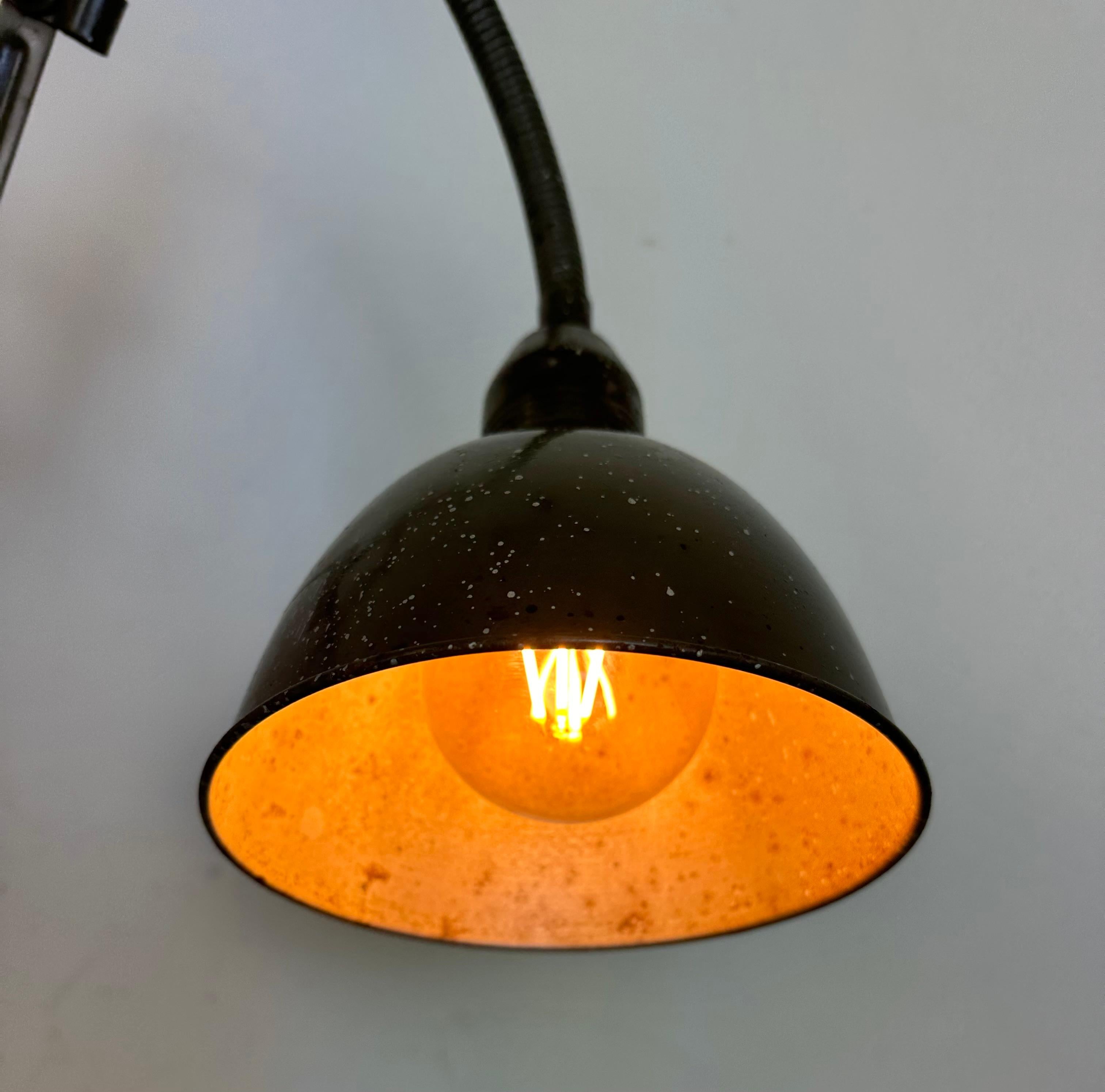 Dark Green Industrial Scissor Wall Lamp from Elektroinstala, 1960s For Sale 12
