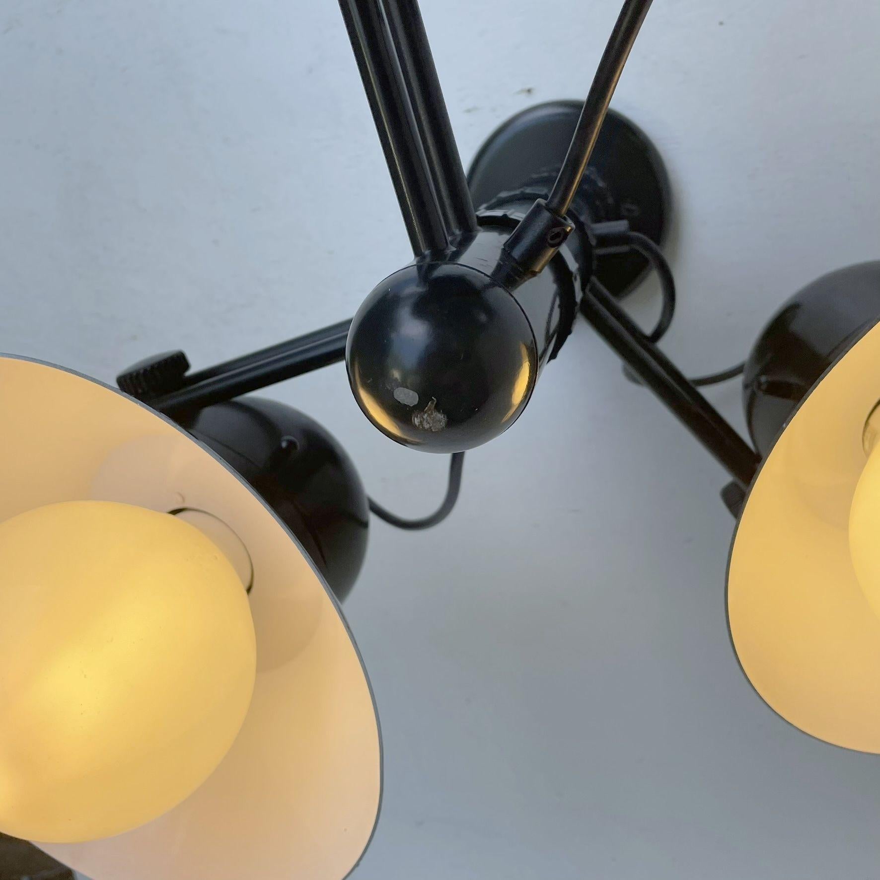 Lampada verde scuro con tre spot di Stilnovo di Gae Aulenti In condizioni buone in vendita a DOORWERTH, NL