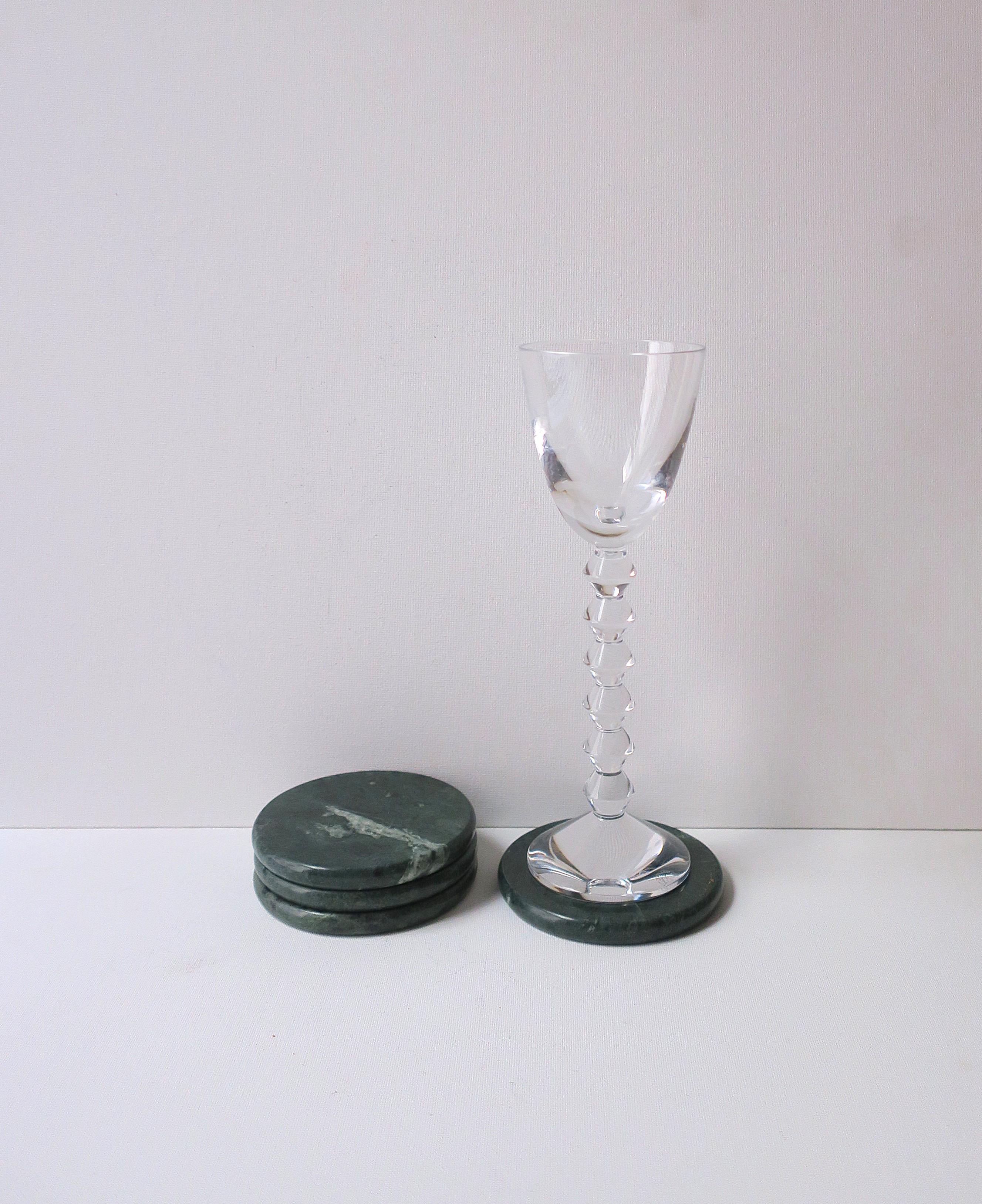 Sottobicchieri in marmo verde scuro, set di 4 pezzi In condizioni buone in vendita a New York, NY
