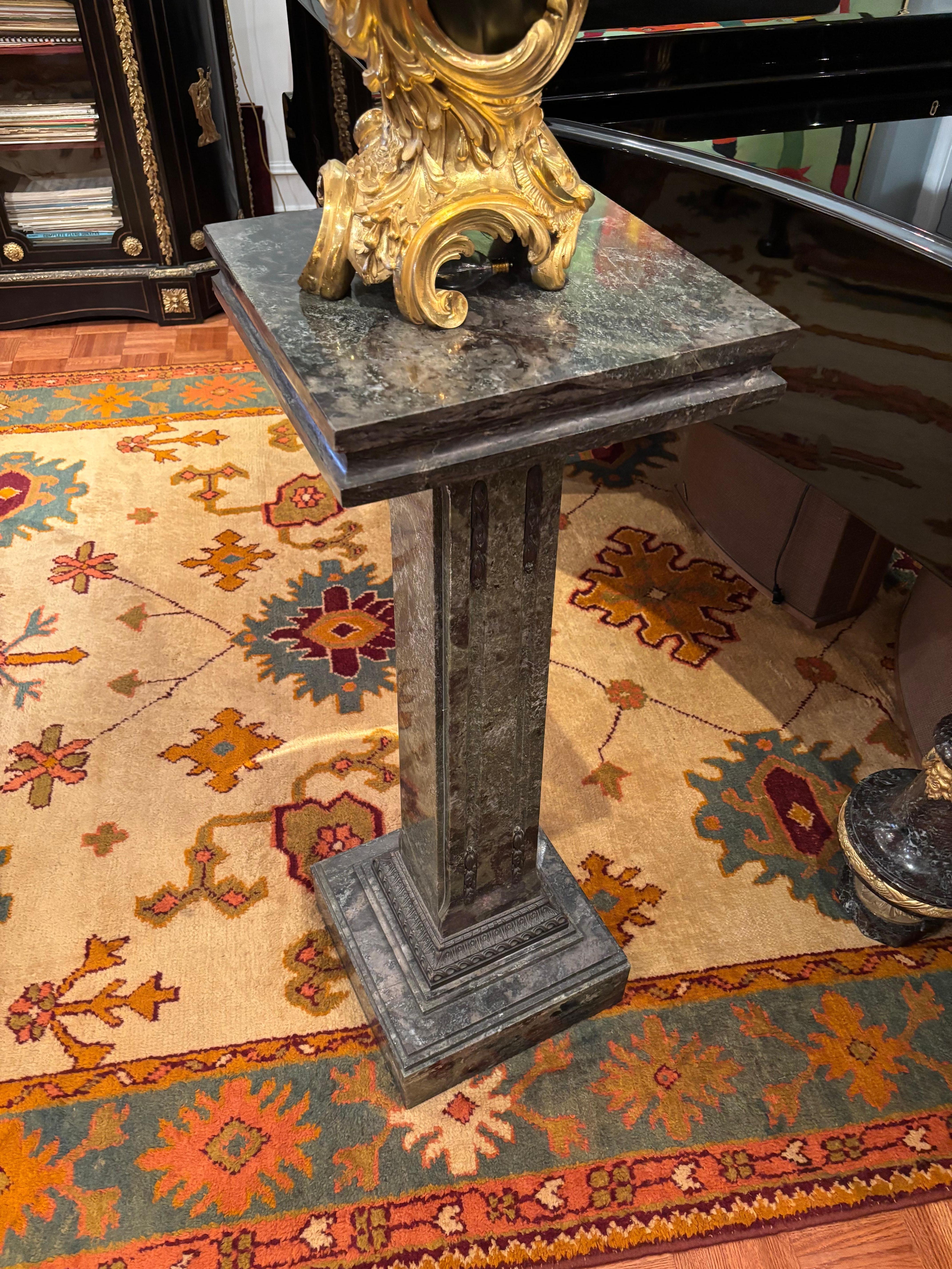 19th Century Dark Green Marble Column with Bronze Moulding For Sale