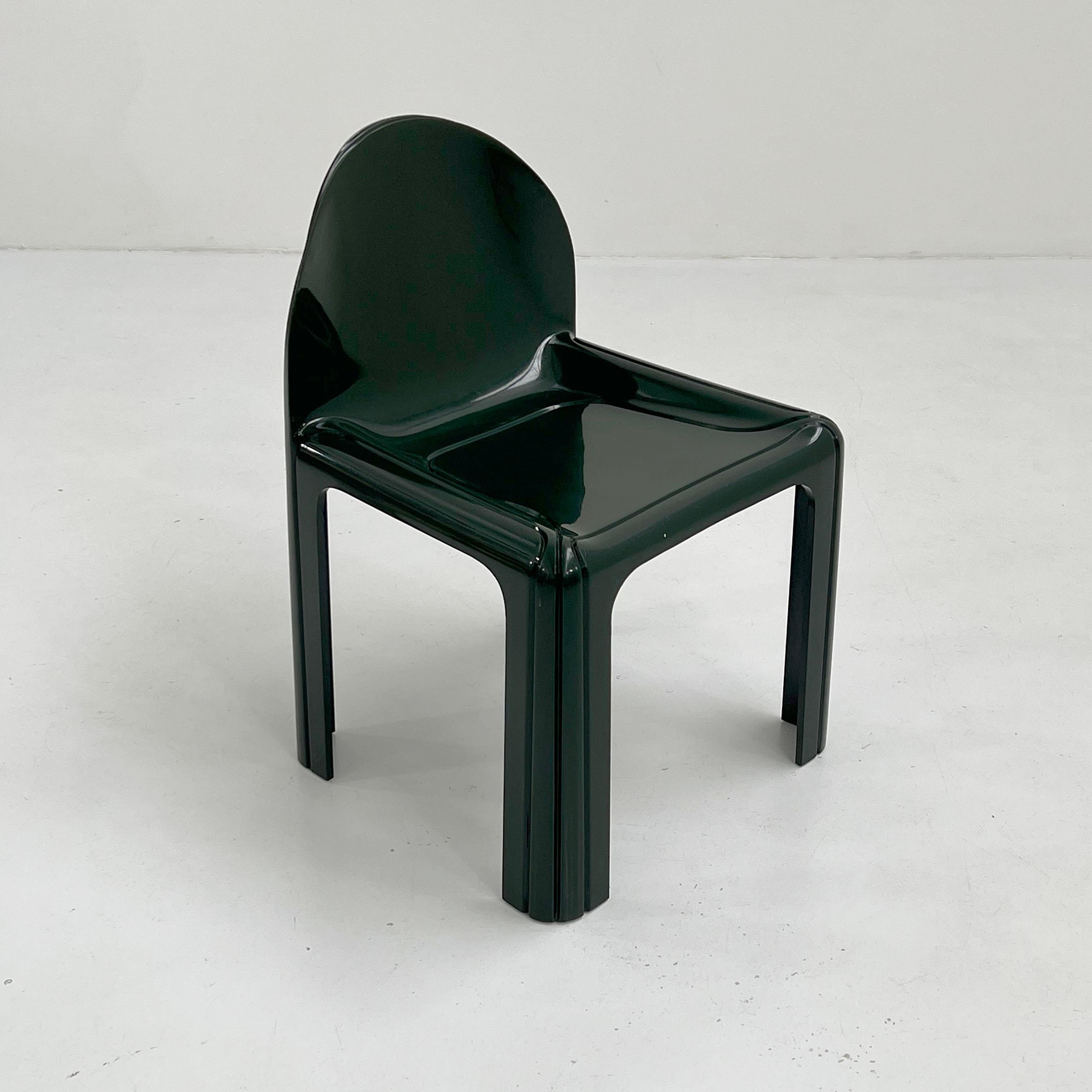 Plastic Dark Green Model 4854 Chair by Gae Aulenti for Kartell, 1970s