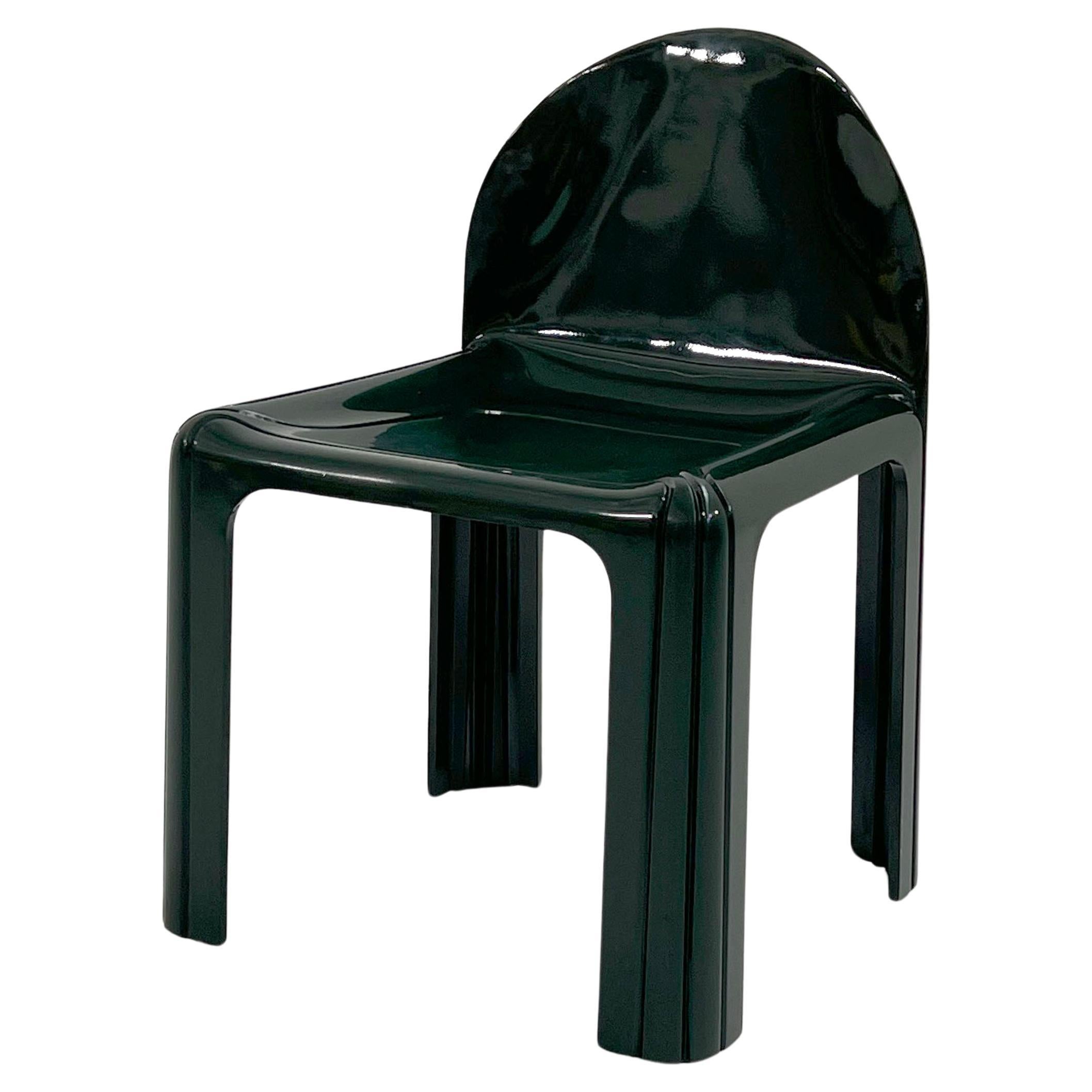 Dunkelgrüner Stuhl Modell 4854 von Gae Aulenti für Kartell, 1970er Jahre