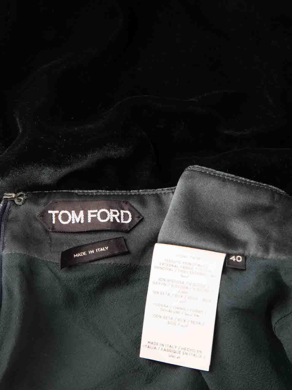 Tom Ford Dark Green Velvet Straight Skirt Size S In Good Condition In London, GB