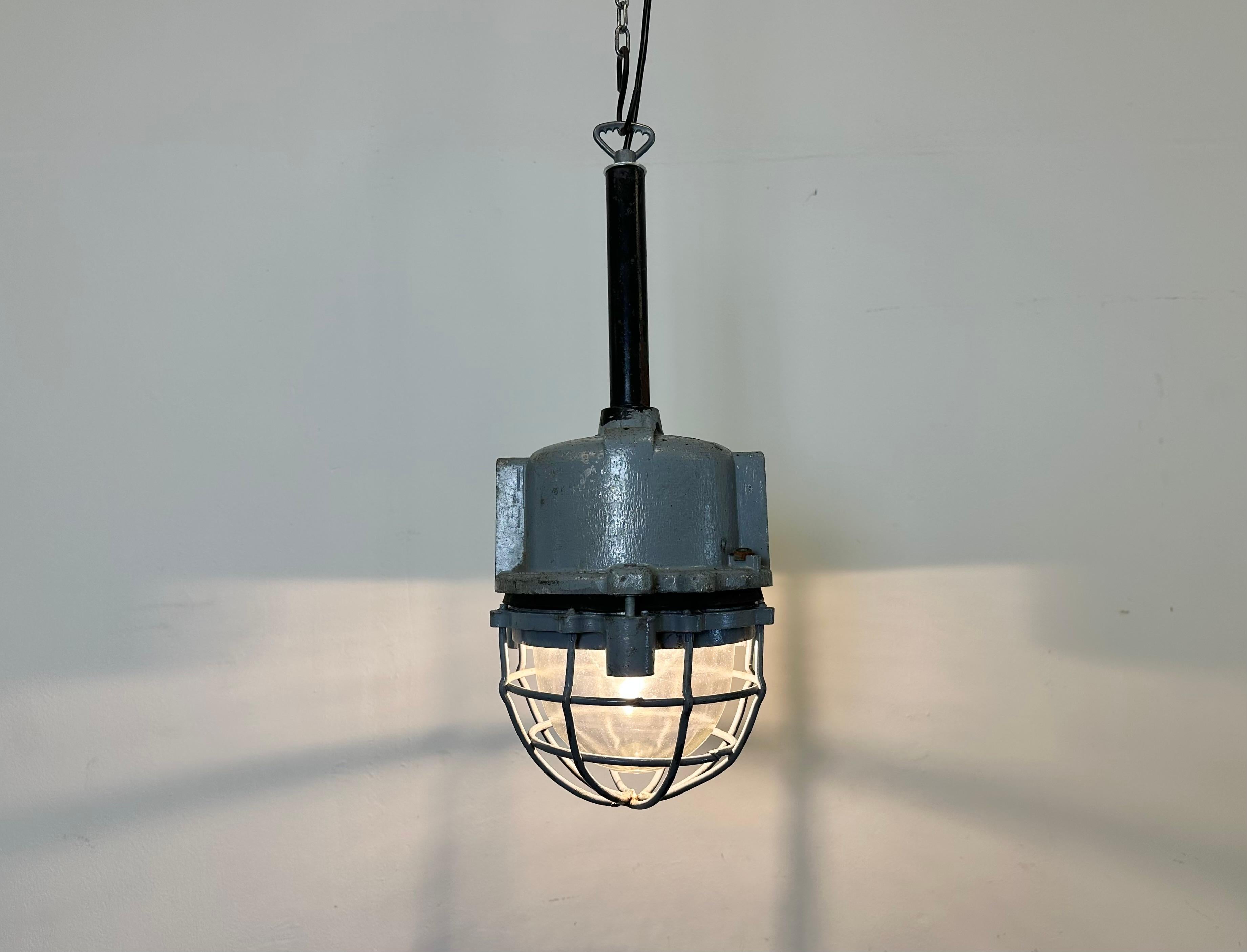 Lampe d'exposition ELBA en aluminium coulé gris foncé, années 1970 en vente 4