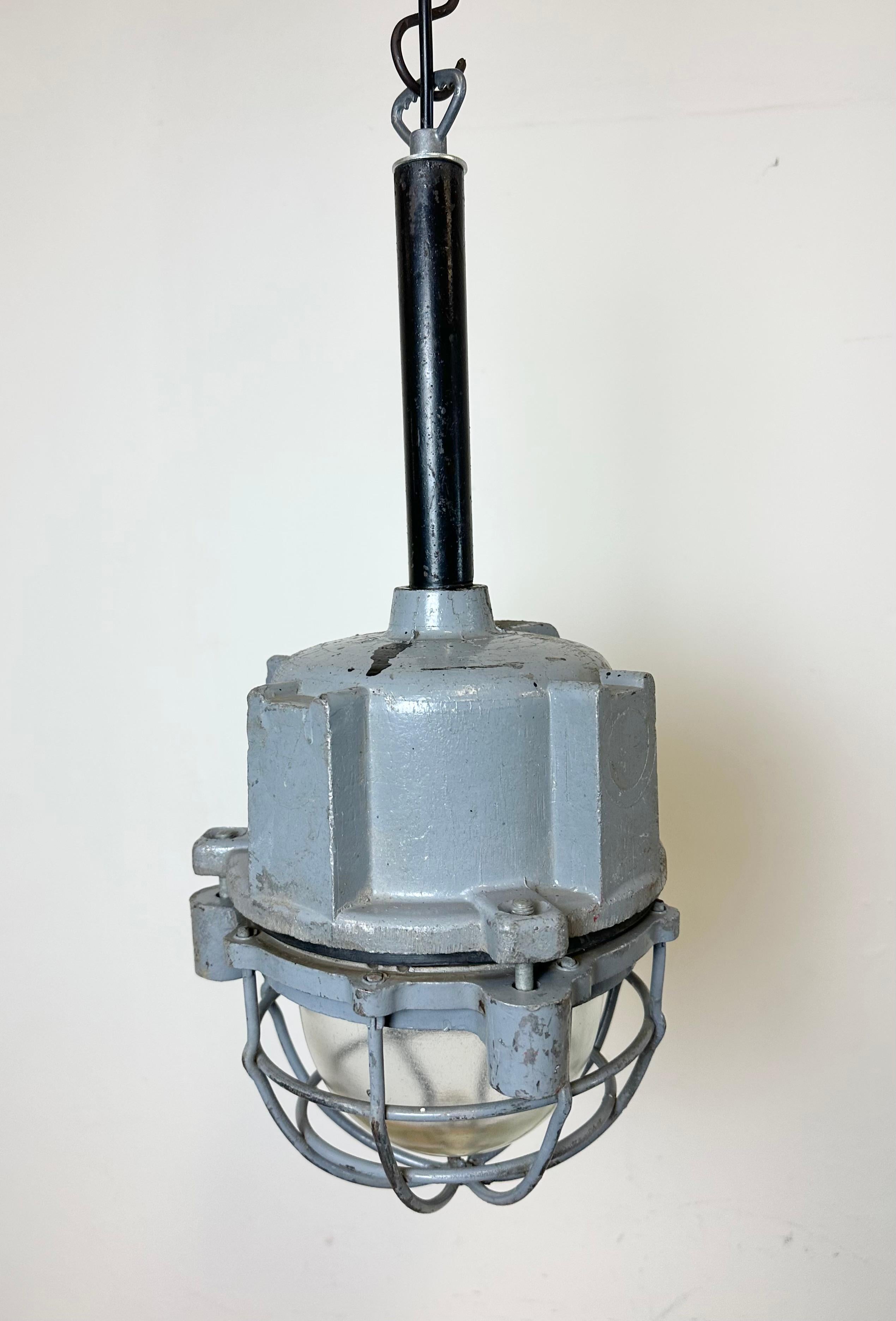 Lampe d'exposition ELBA en aluminium coulé gris foncé, années 1970 en vente 8