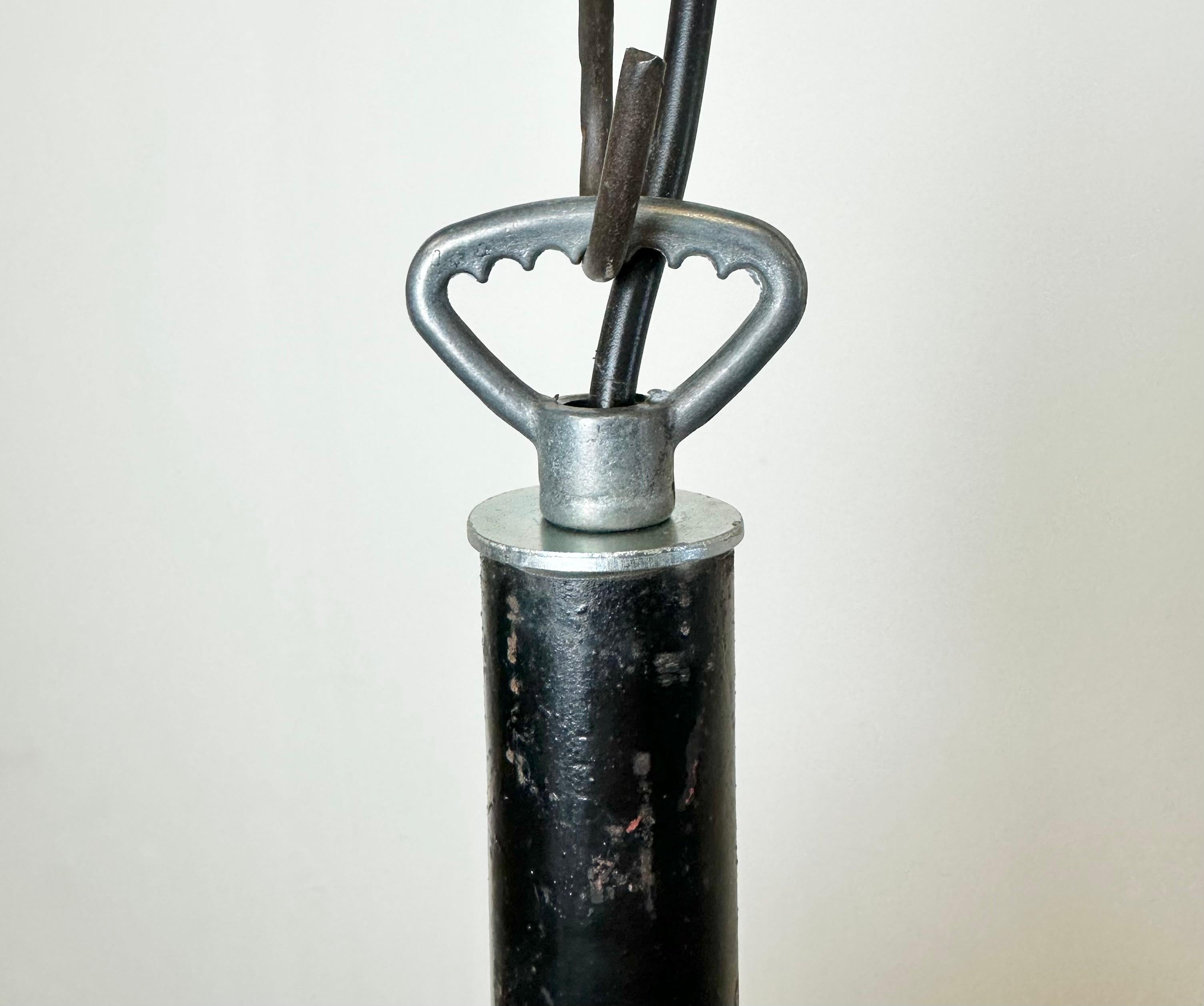Lampe d'exposition ELBA en aluminium coulé gris foncé, années 1970 Bon état - En vente à Kojetice, CZ