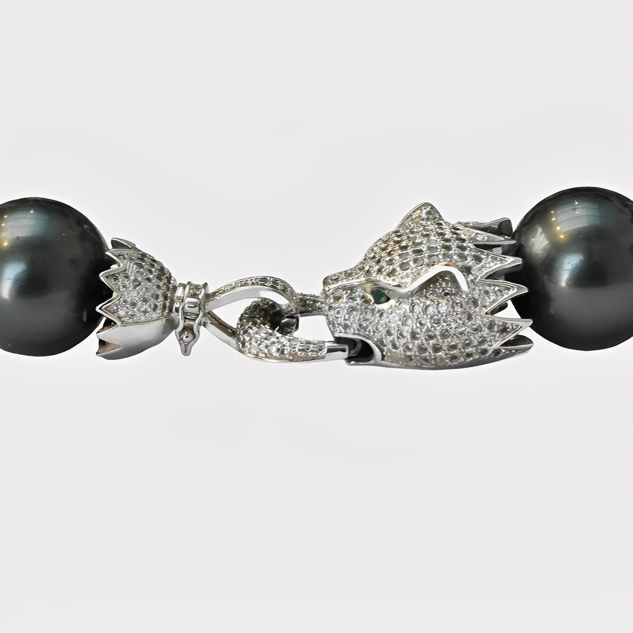 da uomo o donna Collana di perle di vetro grigio scuro e verde con chiusura in pavé di pantera placcato argento in vendita