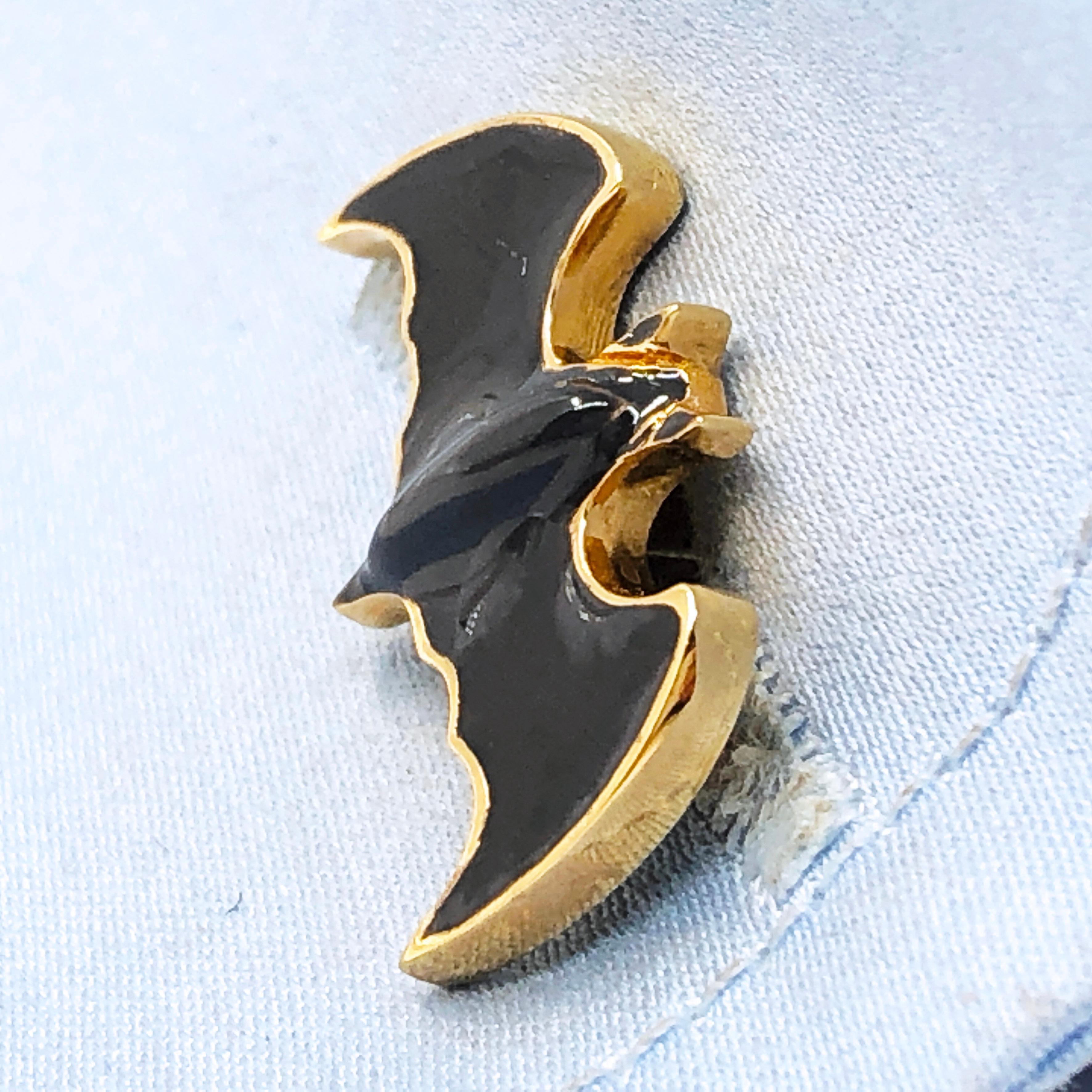Berca Dark Grey Hand Enameled Bat Shaped Sterling Silver Gold-Plated Cufflinks 4