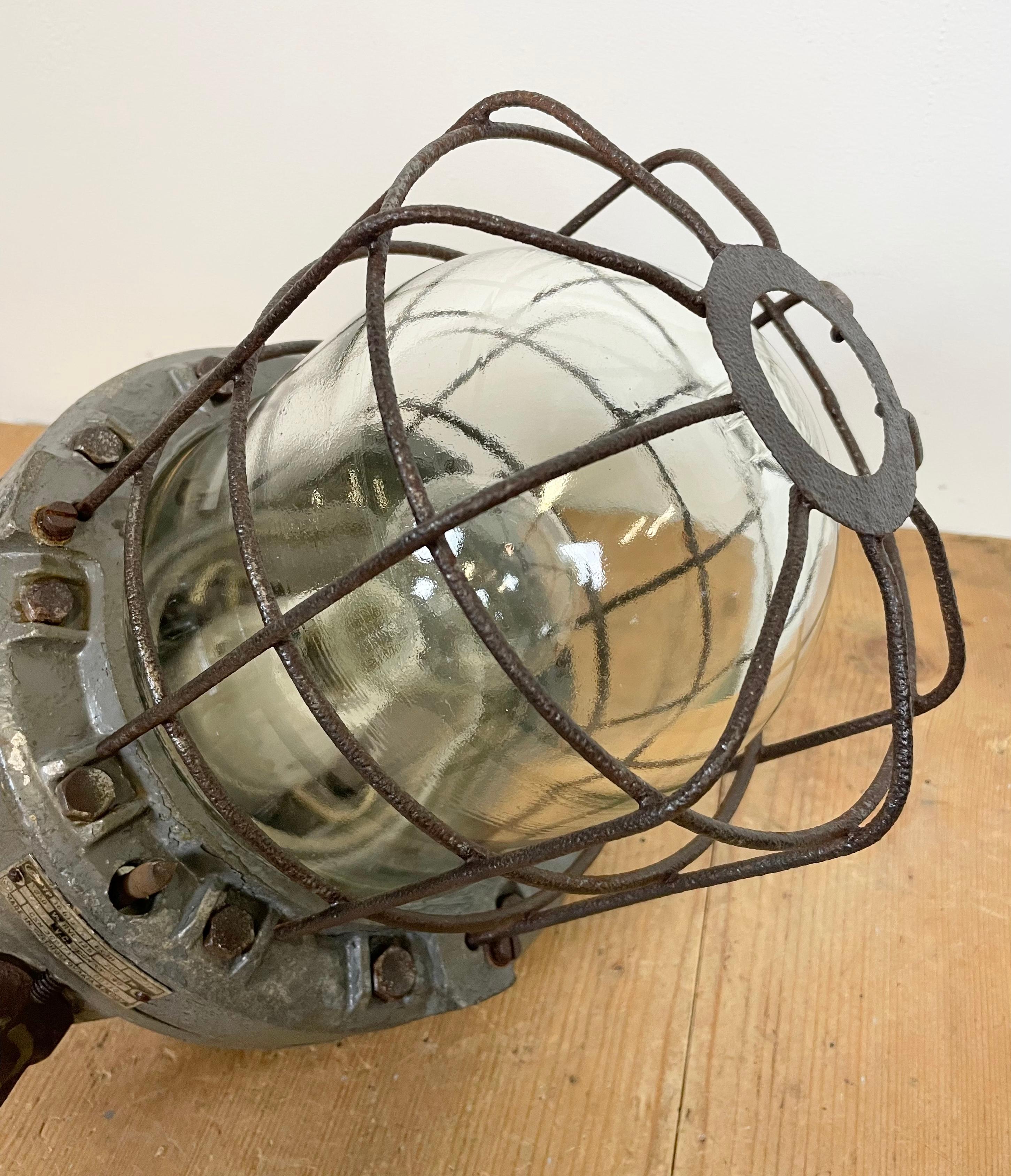Dark Grey Industrial Explosion Proof Lamp from Elektrosvit, 1960s For Sale 9