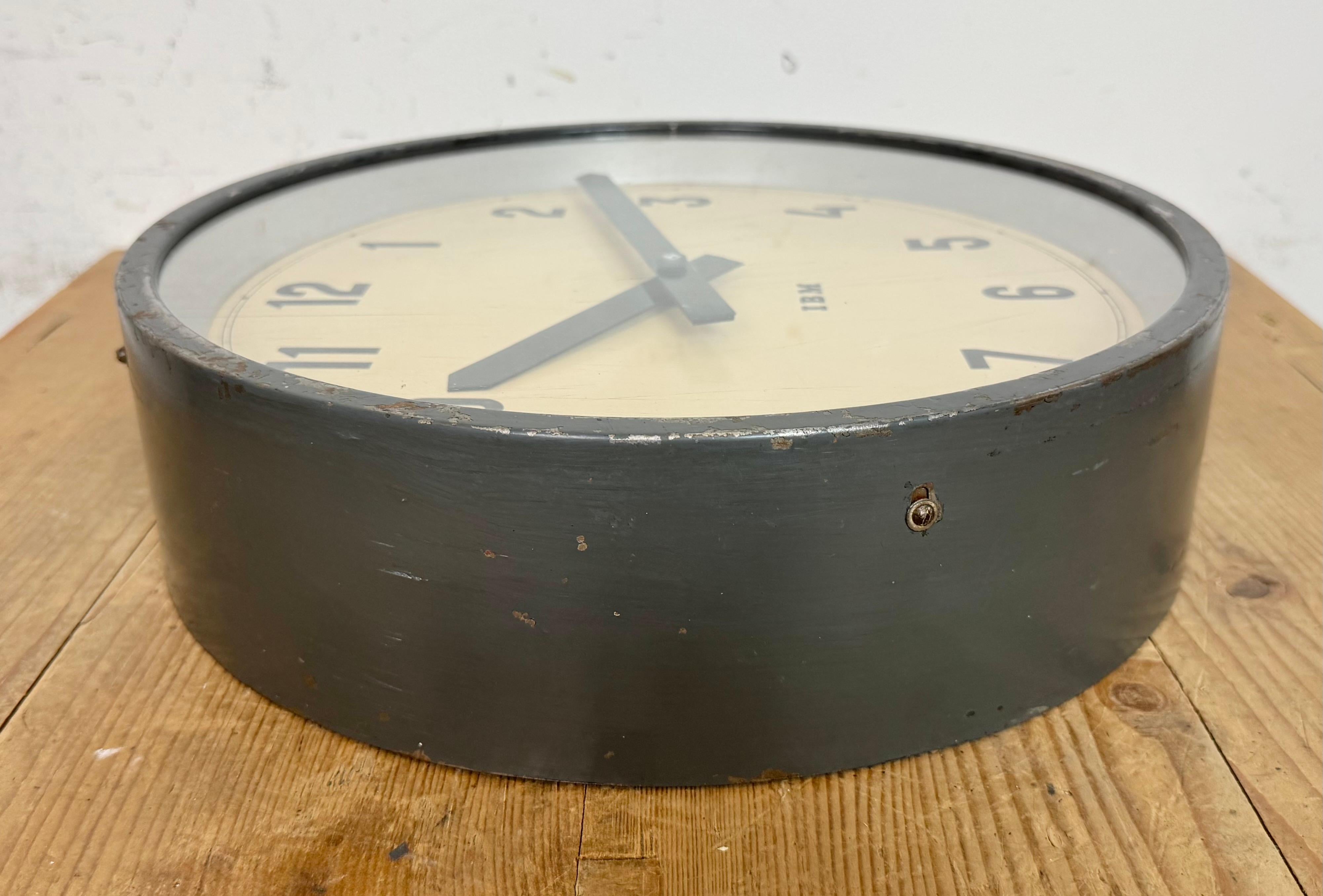 Dark Grey Industrial Factory Wall Clock from IBM, 1950s For Sale 8