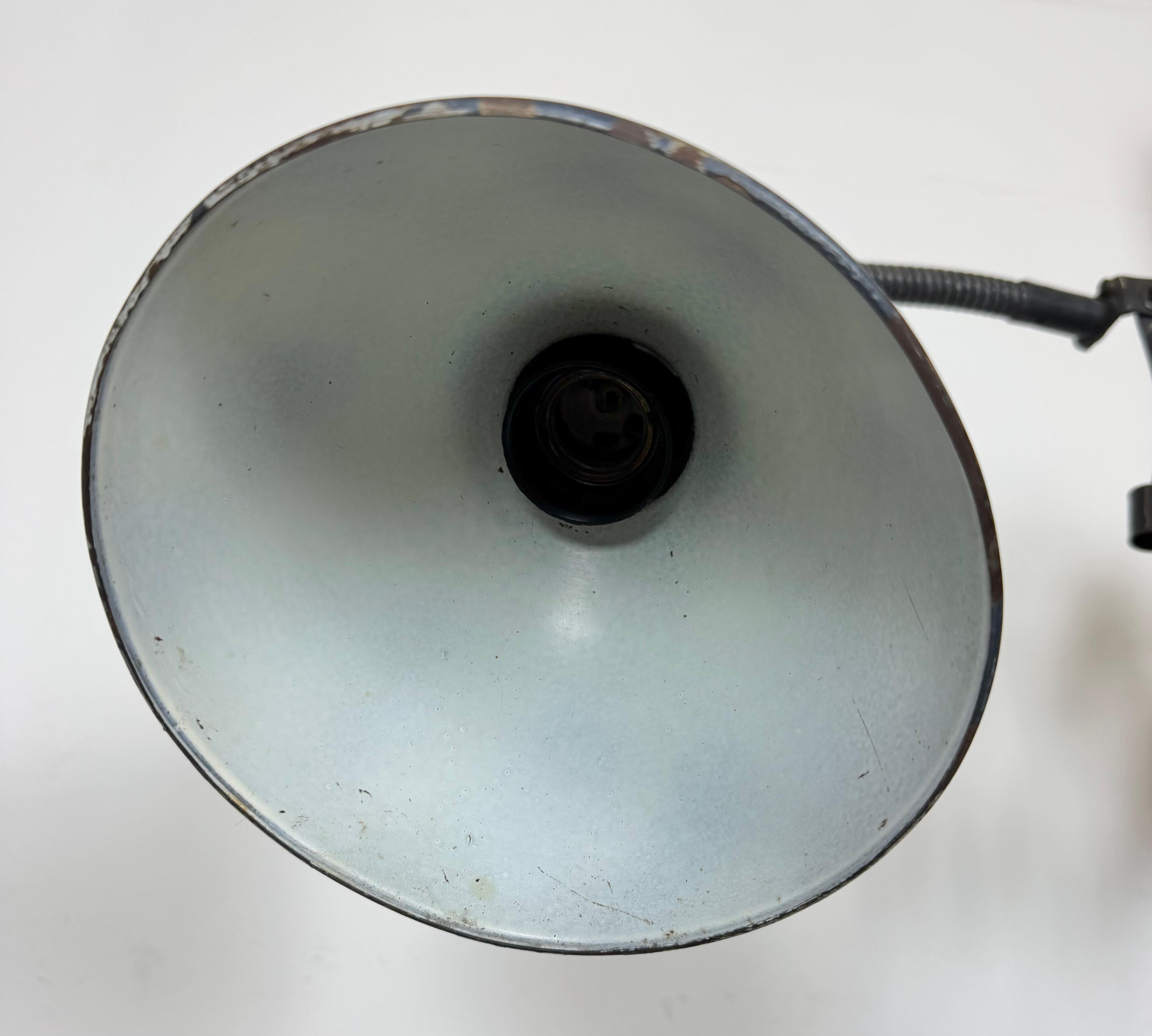 Ferro Dark Grey Industrial Scissor Wall Lamp from Elektroinstala, 1960s in vendita