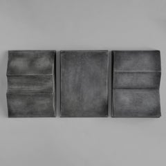 Dark Grey Sculpt Art Wave, Mini by 101 Copenhagen