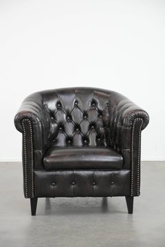 Dark luxury cowhide Chesterfield club armchair in English style