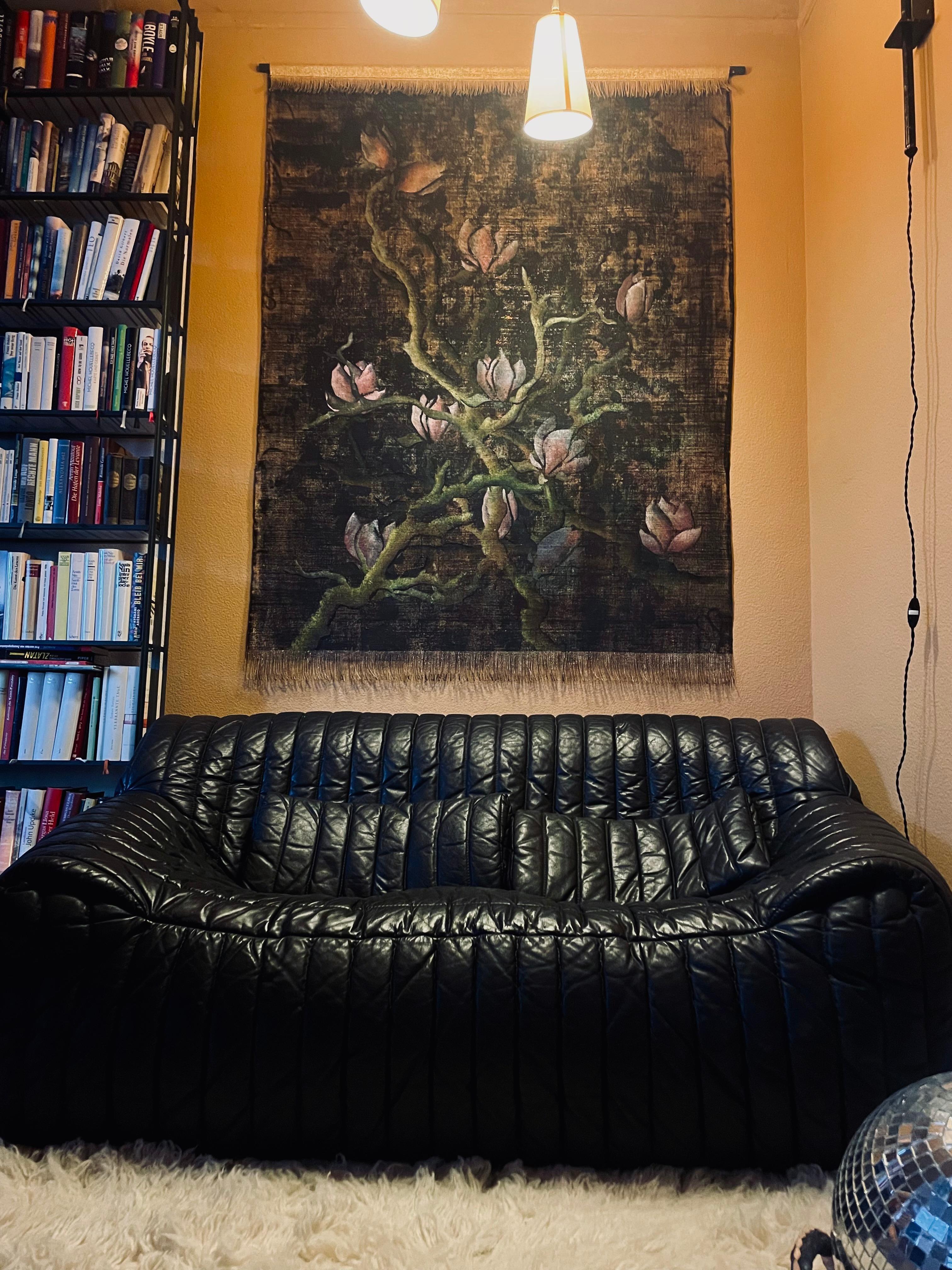 Magnolia scura In condizioni Nuovo in vendita a Luzern, CH