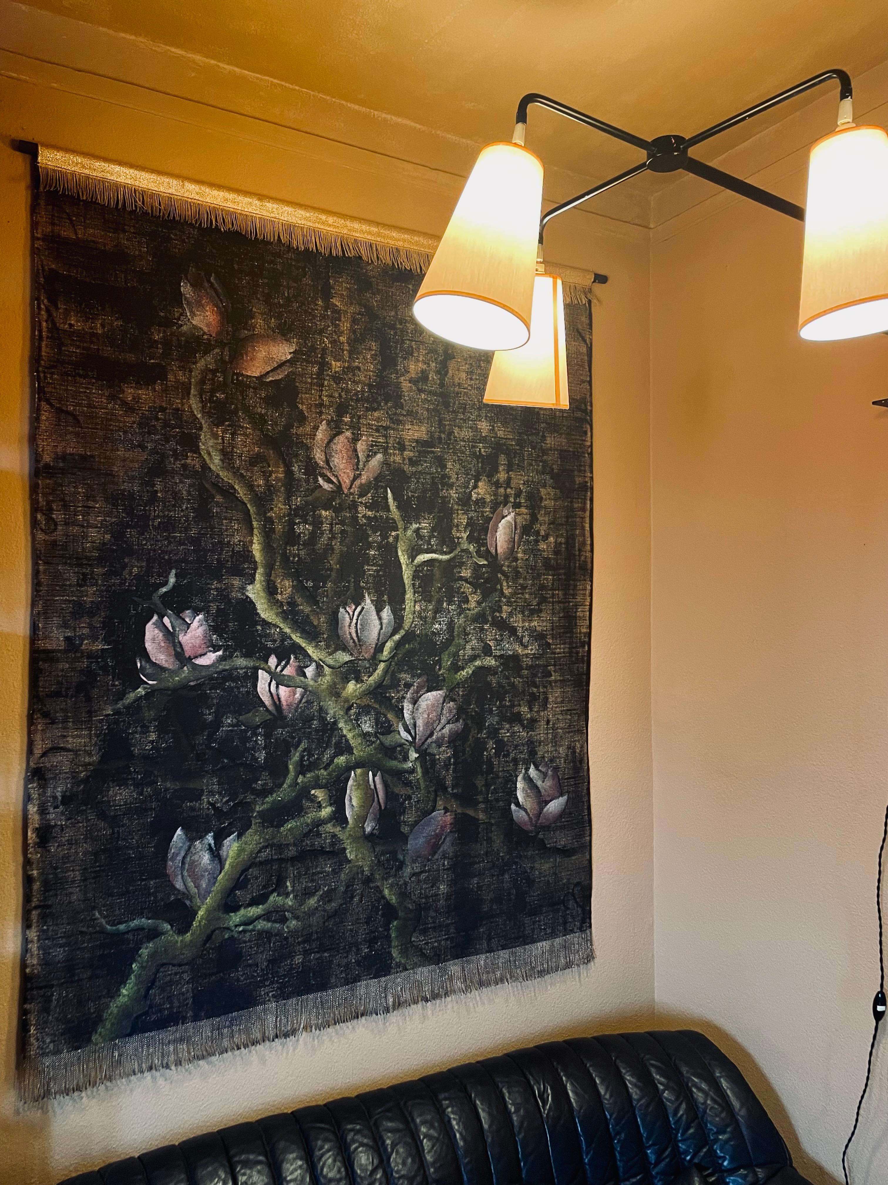 XXI secolo e contemporaneo Magnolia scura in vendita