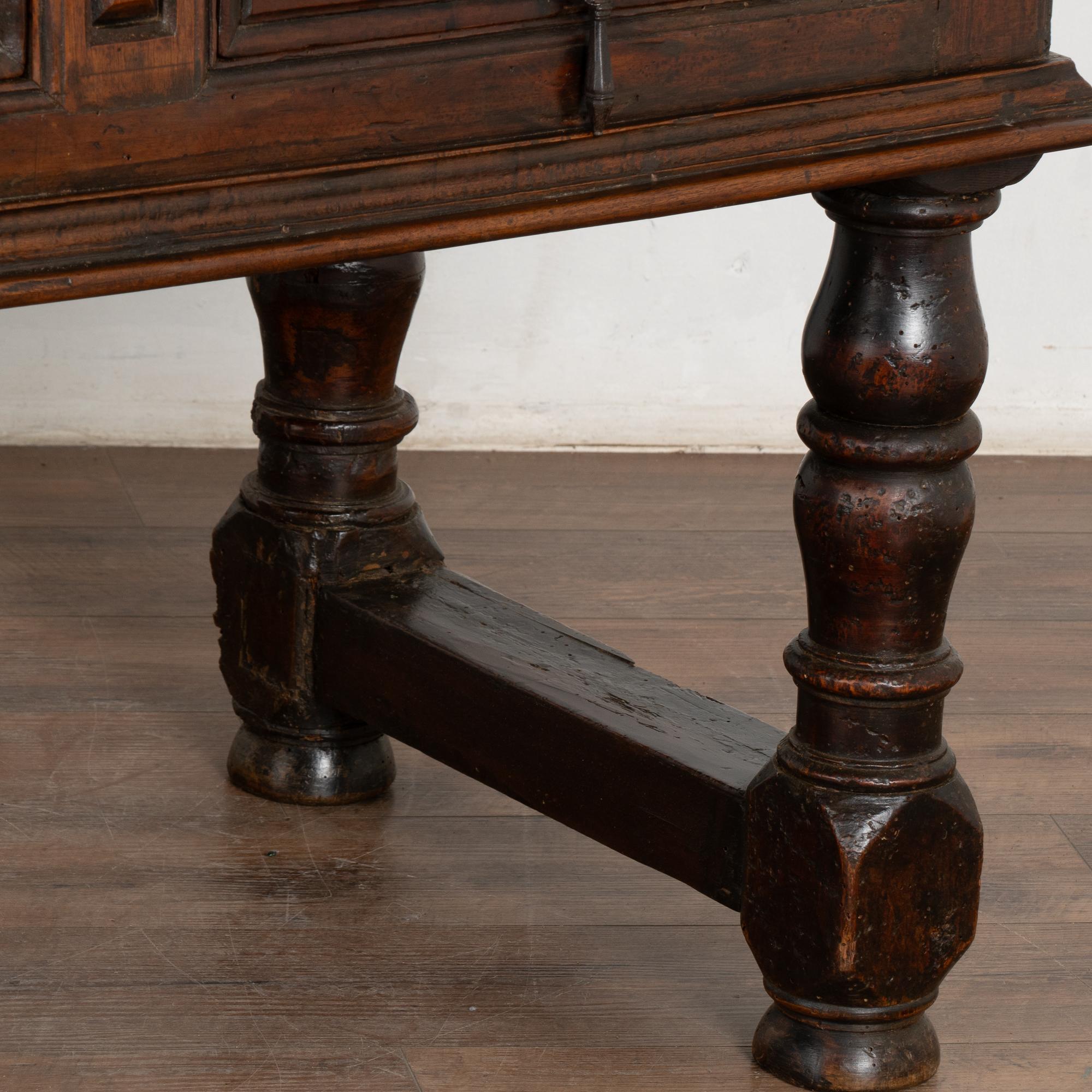 17th Century Dark Walnut Console Table with Three Drawers, Spain 7
