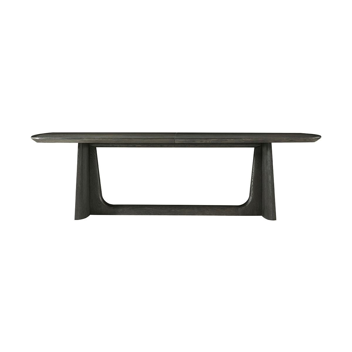Mesa de comedor de mediados de siglo en roble oscuro Moderno de mediados de siglo en venta