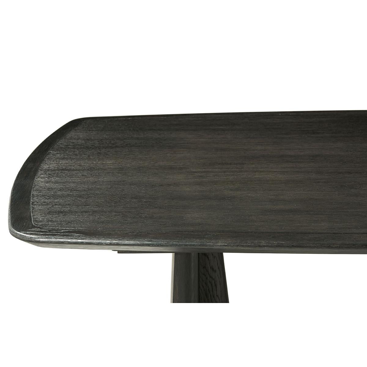Mesa de comedor de mediados de siglo en roble oscuro Vietnamita en venta