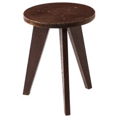 Hocker aus dunkler Eiche im Stil von Hervé Bayley, Frankreich 1950er Jahre
