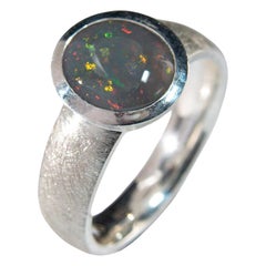 Anello di opale scuro in argento Opalescenza australiana multicolore Regalo di nozze moglie opali