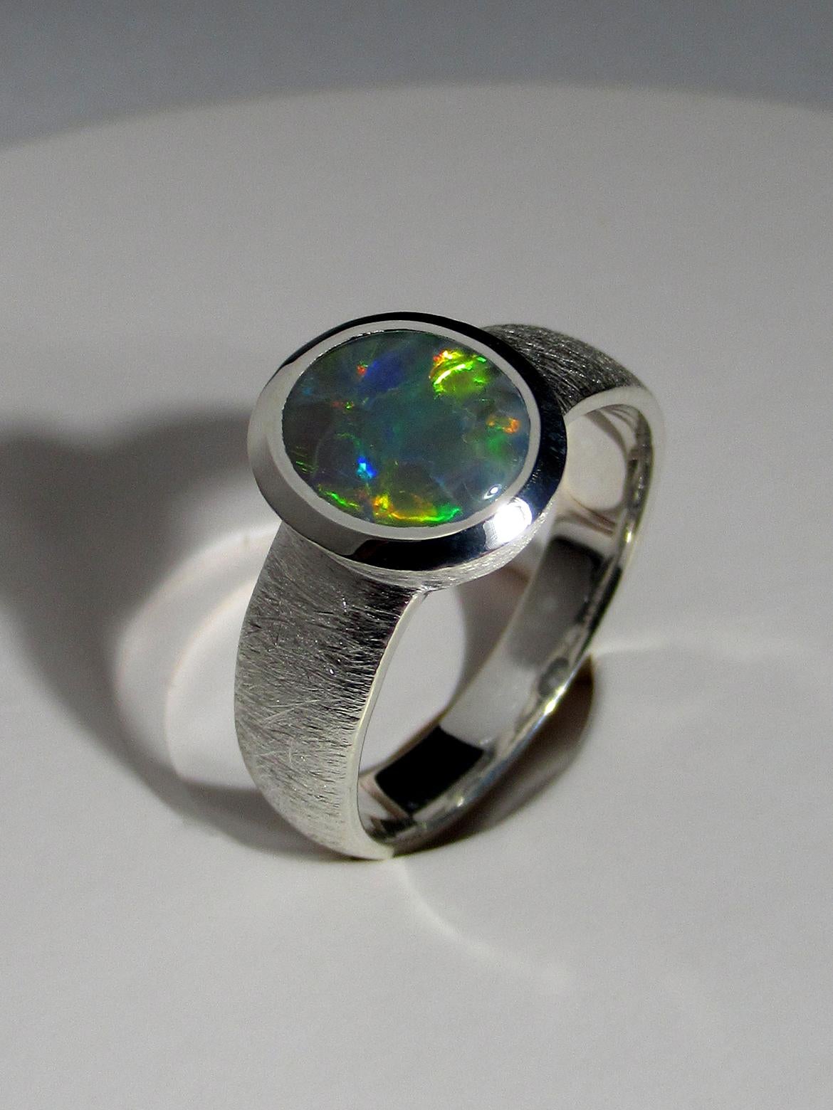 Artisan Dark Opal Silver Ring 1.7 carat certificate gift mens jewelry For Sale
