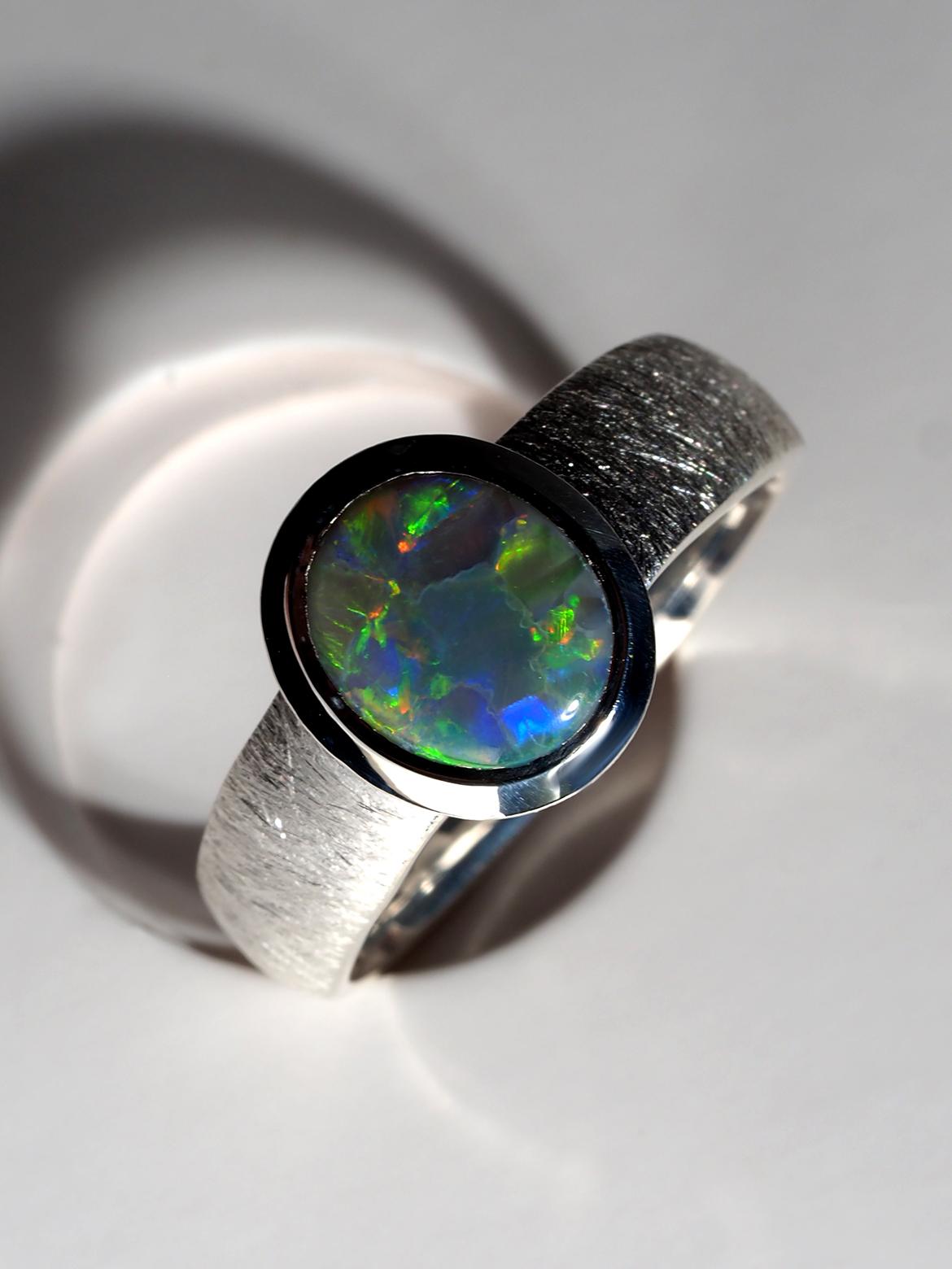 Oval Cut Dark Opal Silver Ring 1.7 carat certificate gift mens jewelry For Sale